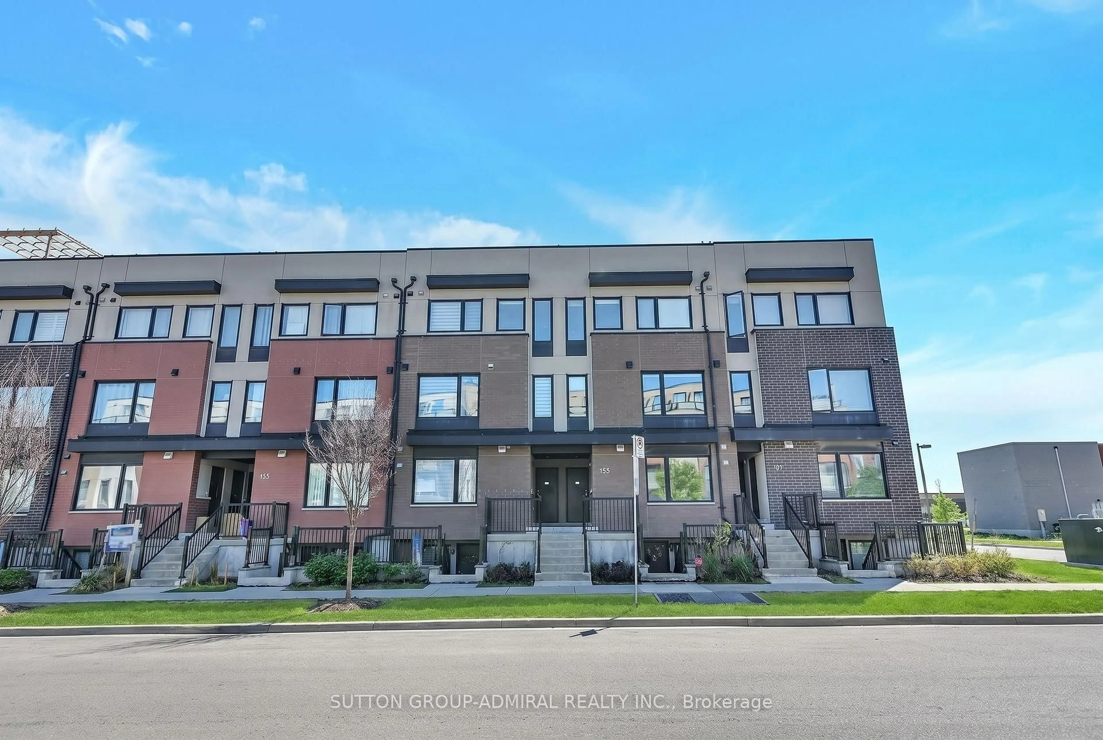 Unknown for 153 William Duncan Rd #3, Toronto Ontario M3K 0B9