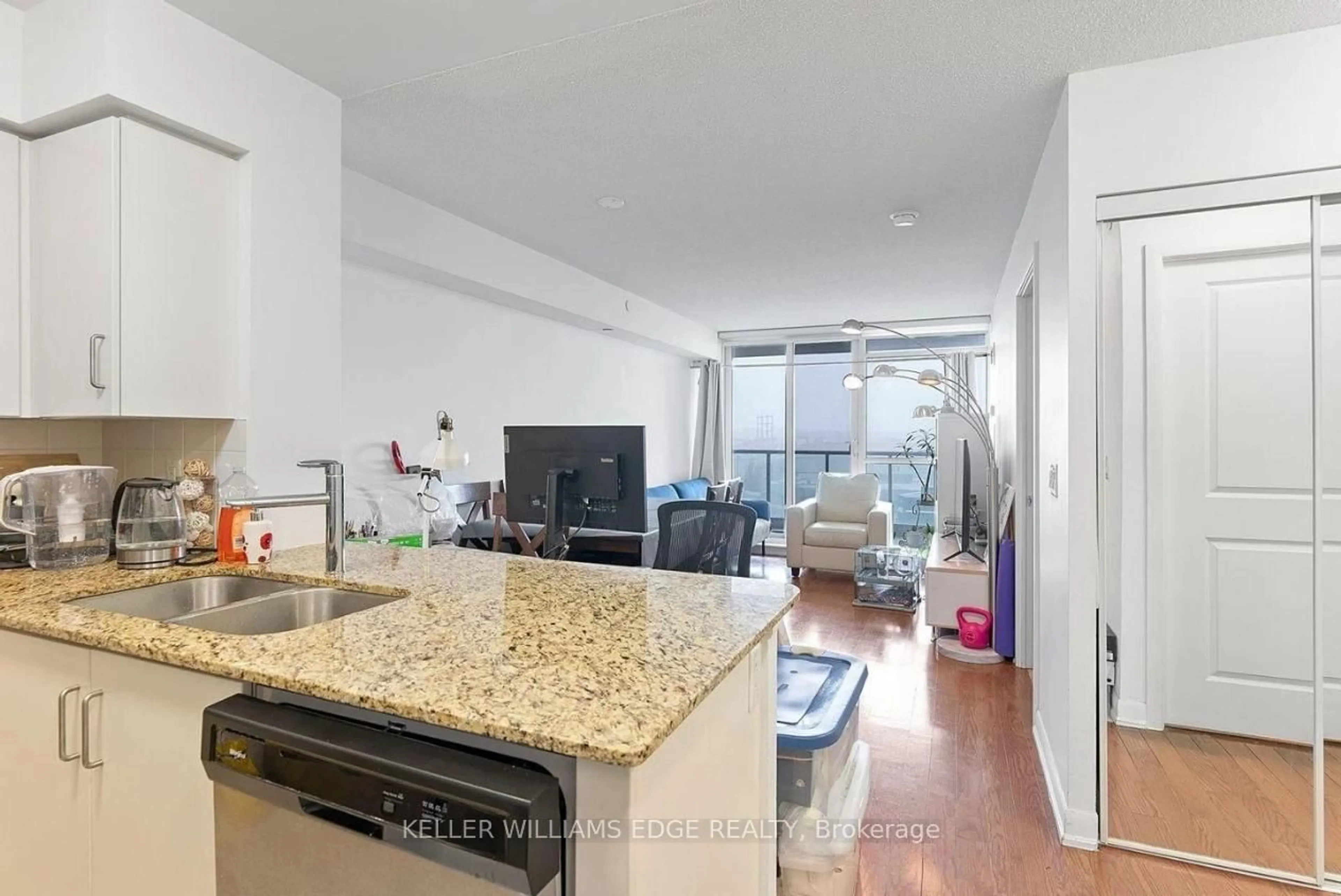 Unknown for 215 Sherway Gardens Rd #809, Toronto Ontario M9C 0A4