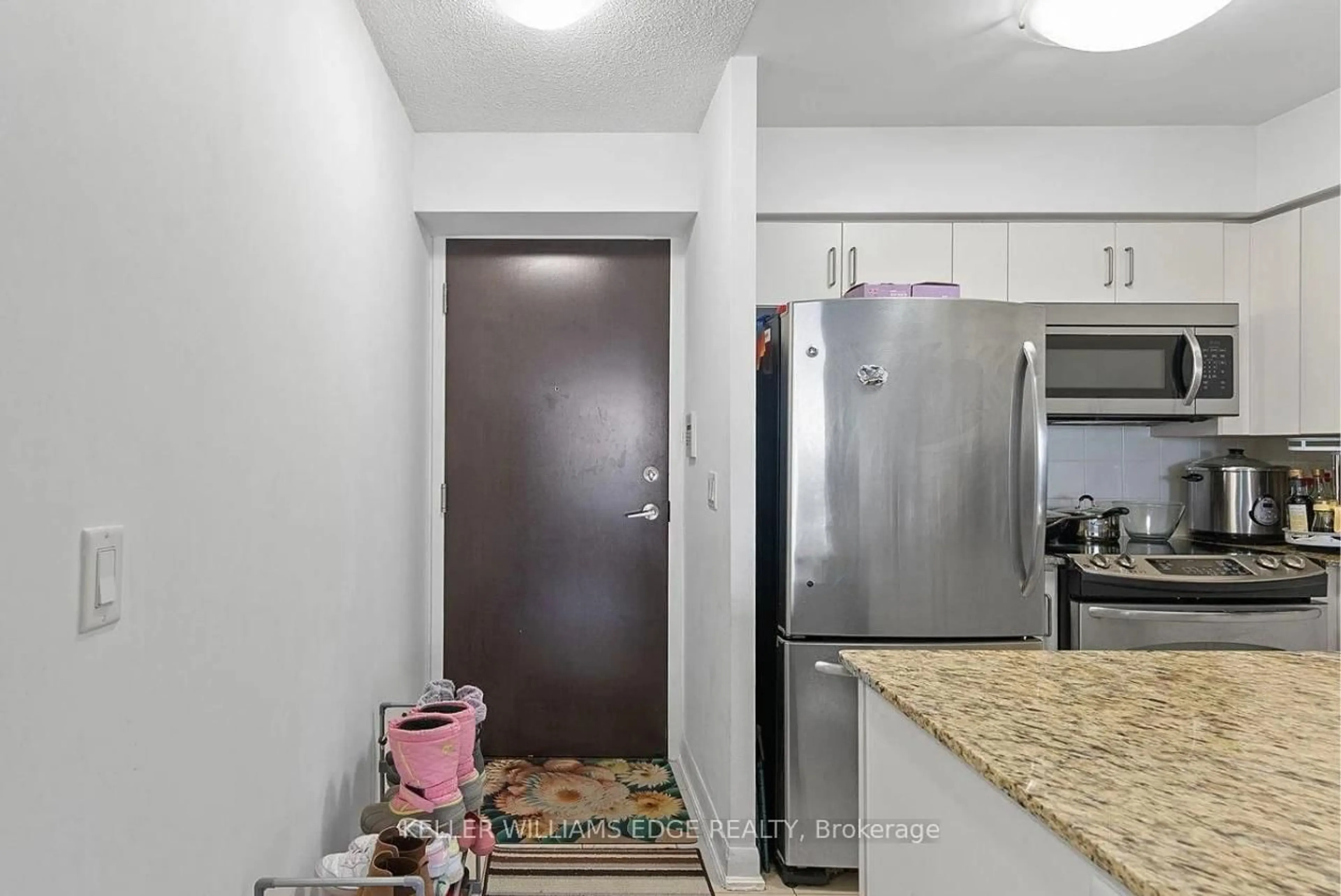 Unknown for 215 Sherway Gardens Rd #809, Toronto Ontario M9C 0A4