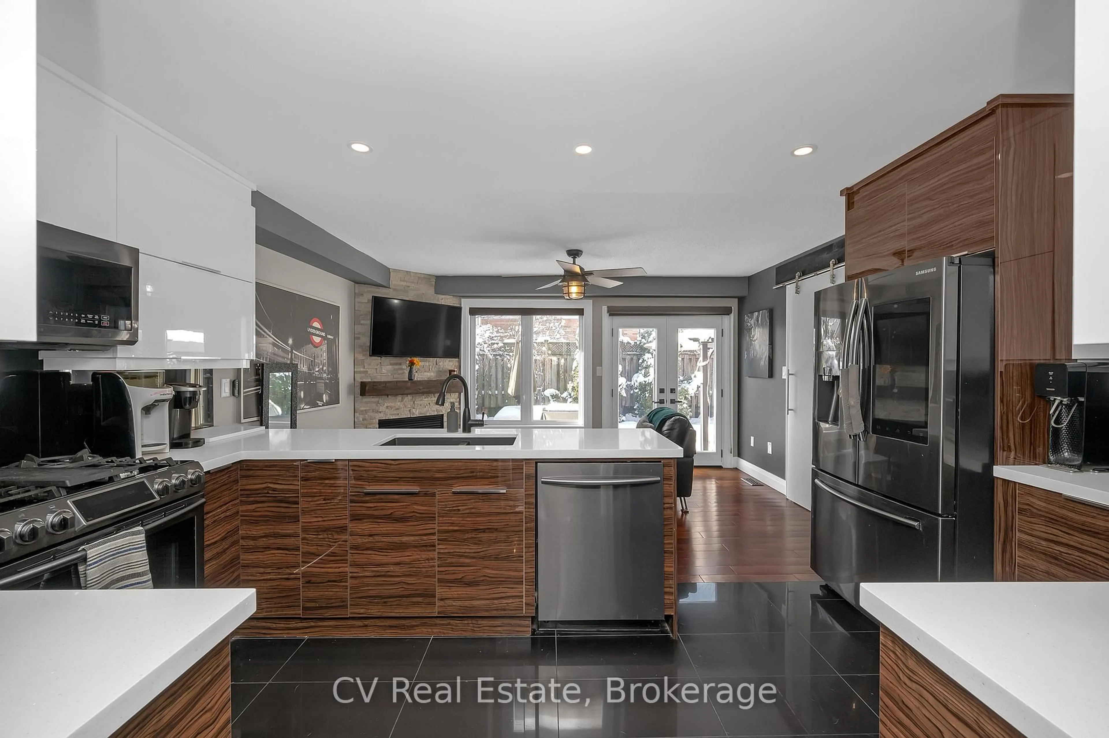 Open concept kitchen, ceramic/tile floor for 2396 Emerson Dr, Burlington Ontario L7L 7M4