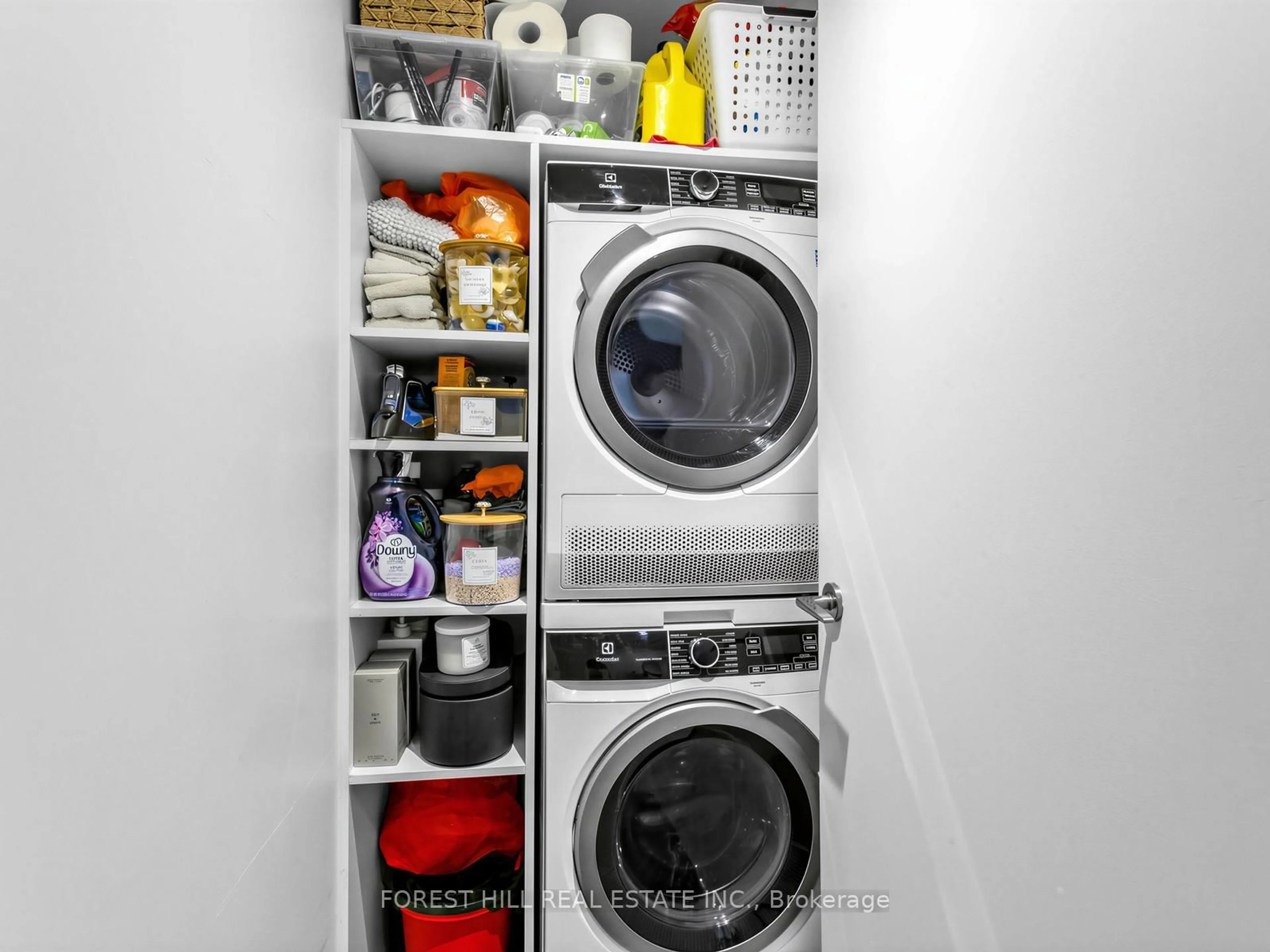 Laundry room for 7 Smith Cres #519, Toronto Ontario M8Z 0G3