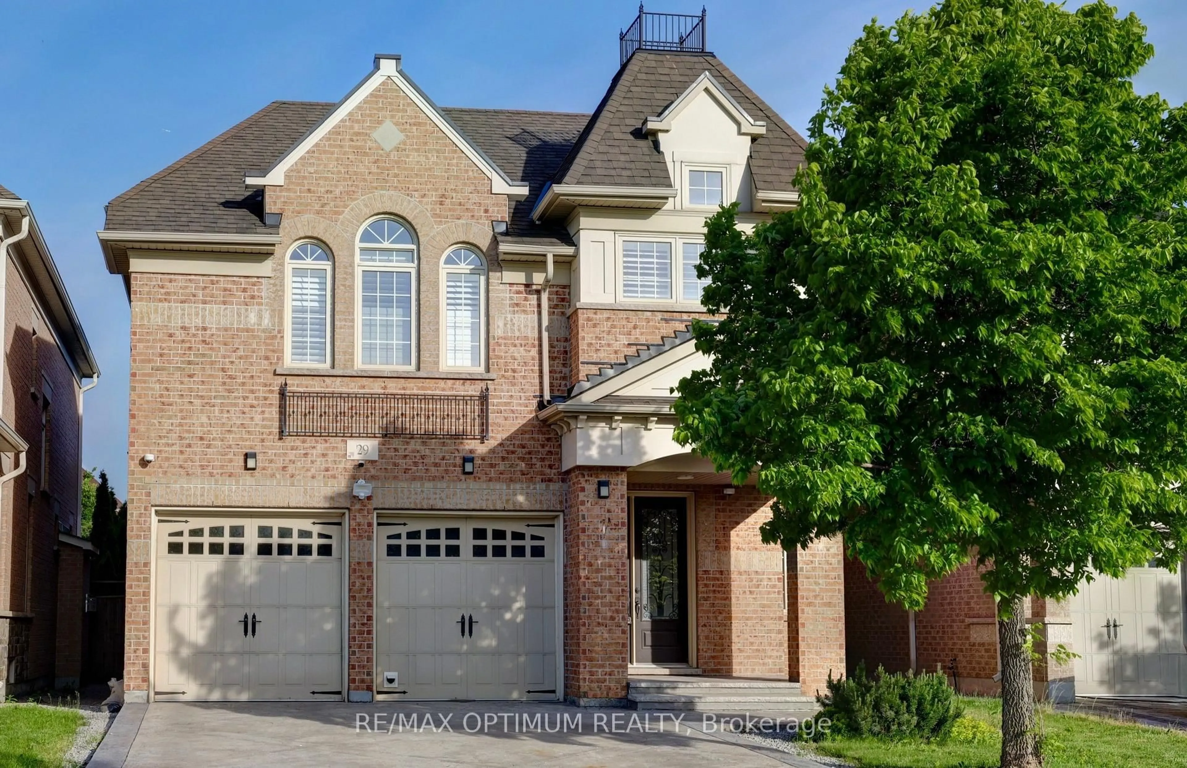 Home with brick exterior material, street for 29 Legendary Circ, Brampton Ontario L6Y 0R9