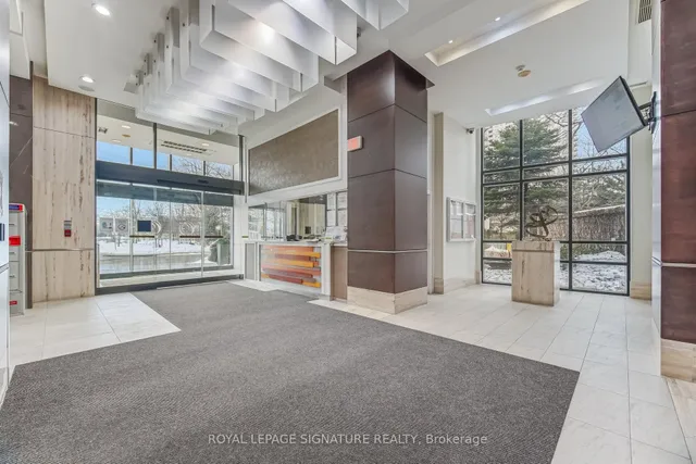330 Burnhamthorpe Rd #1402, Mississauga 2