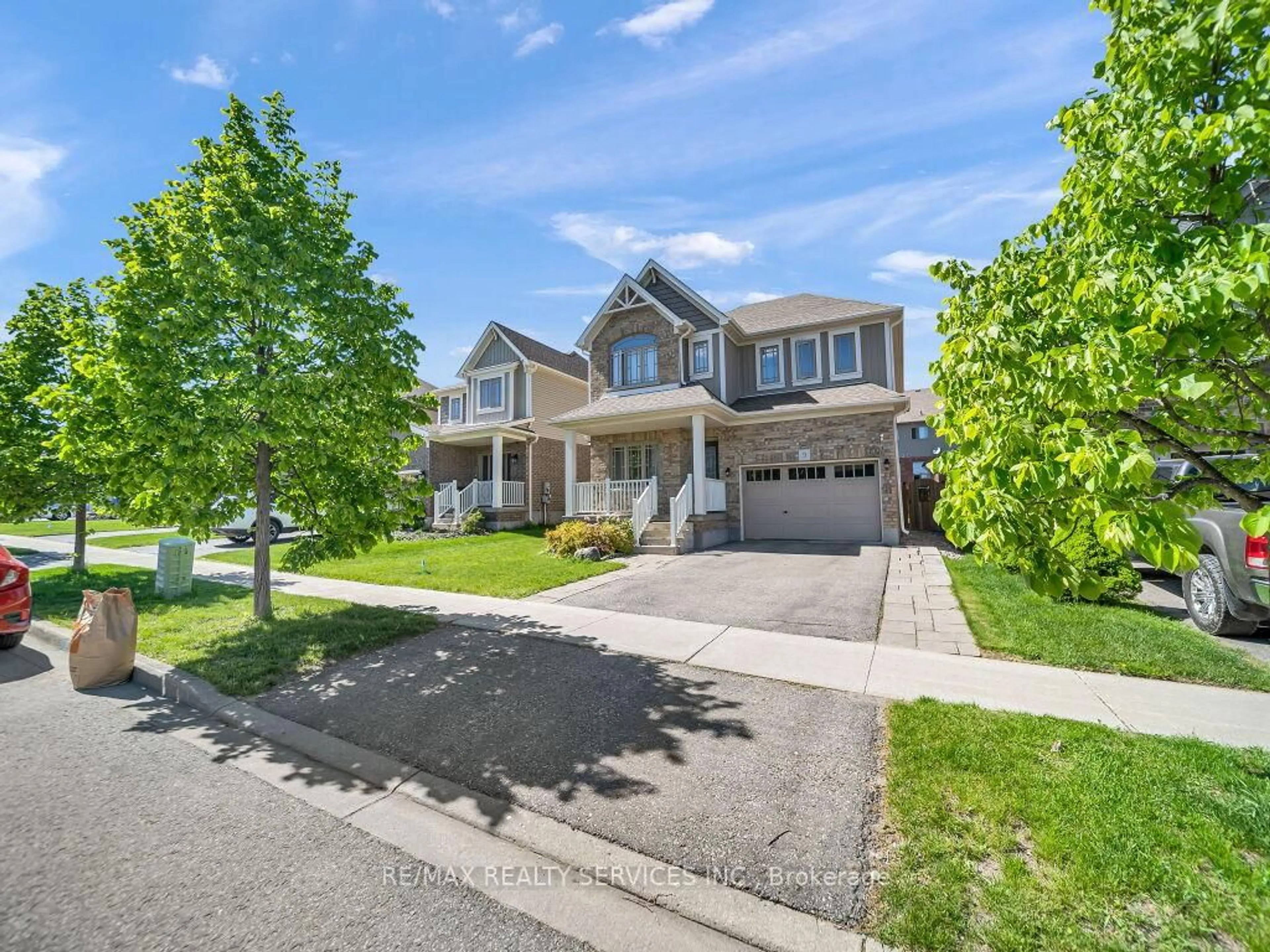 Unknown for 9 Fitzgerald St, Orangeville Ontario L9W 6R7