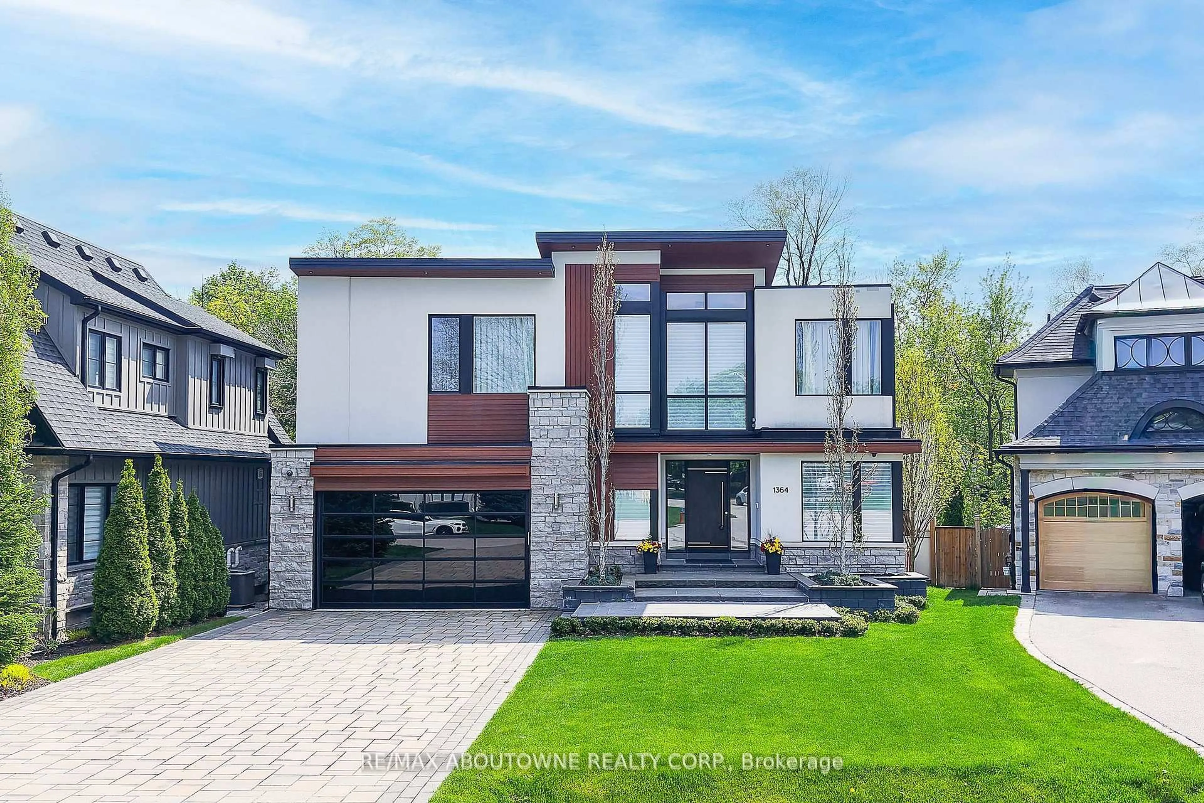 Home with brick exterior material, street for 1364 Acton Cres, Oakville Ontario L6J 2S5