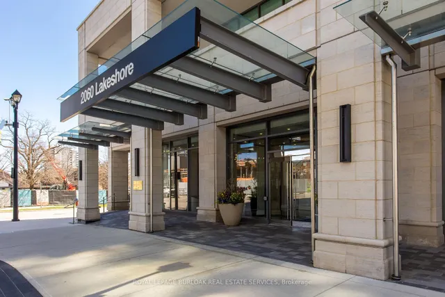 2060 Lakeshore Rd #1303, Burlington 3