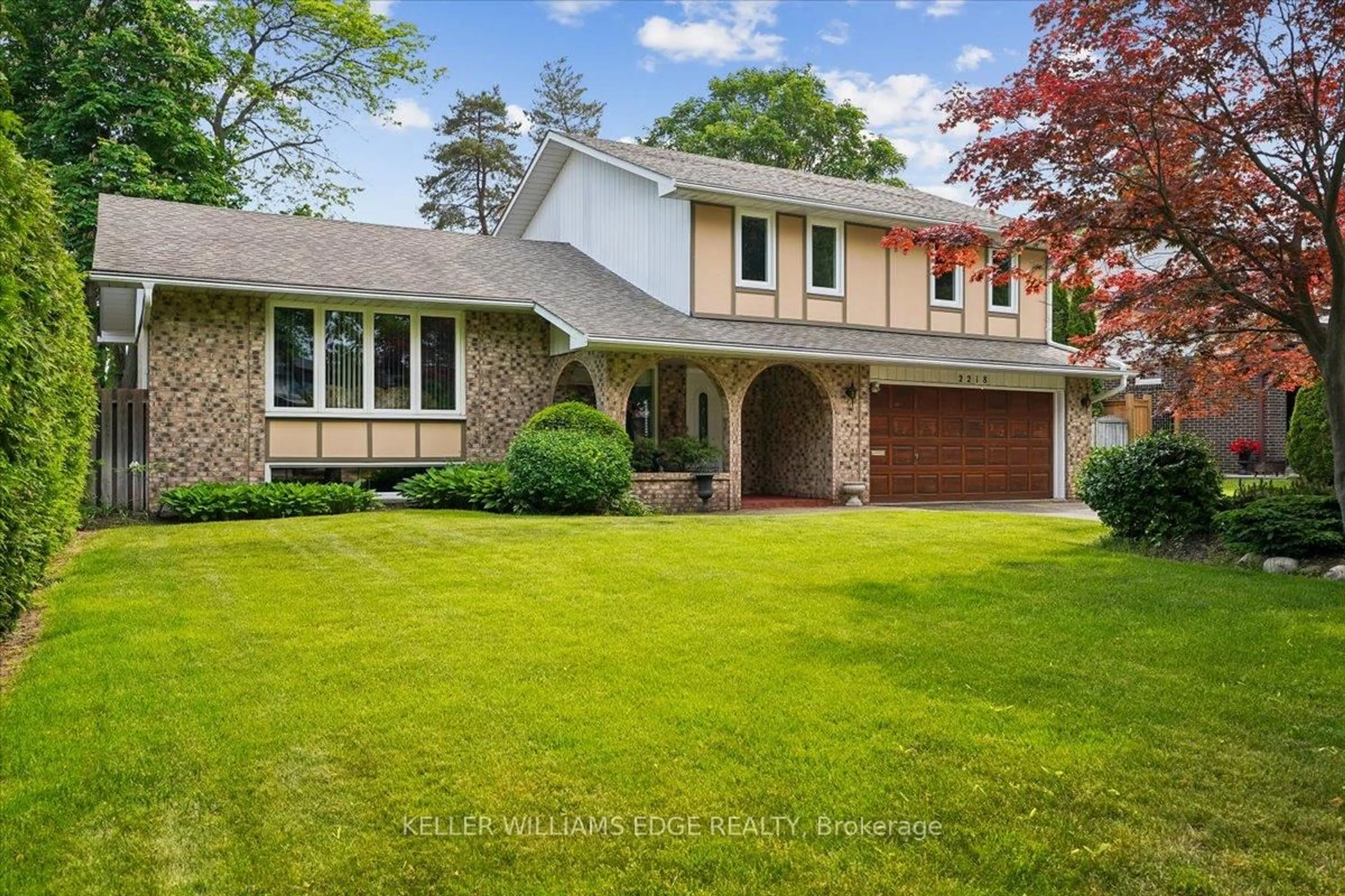 Home with brick exterior material, street for 2218 Stillmeadow Rd, Mississauga Ontario L5B 1X4