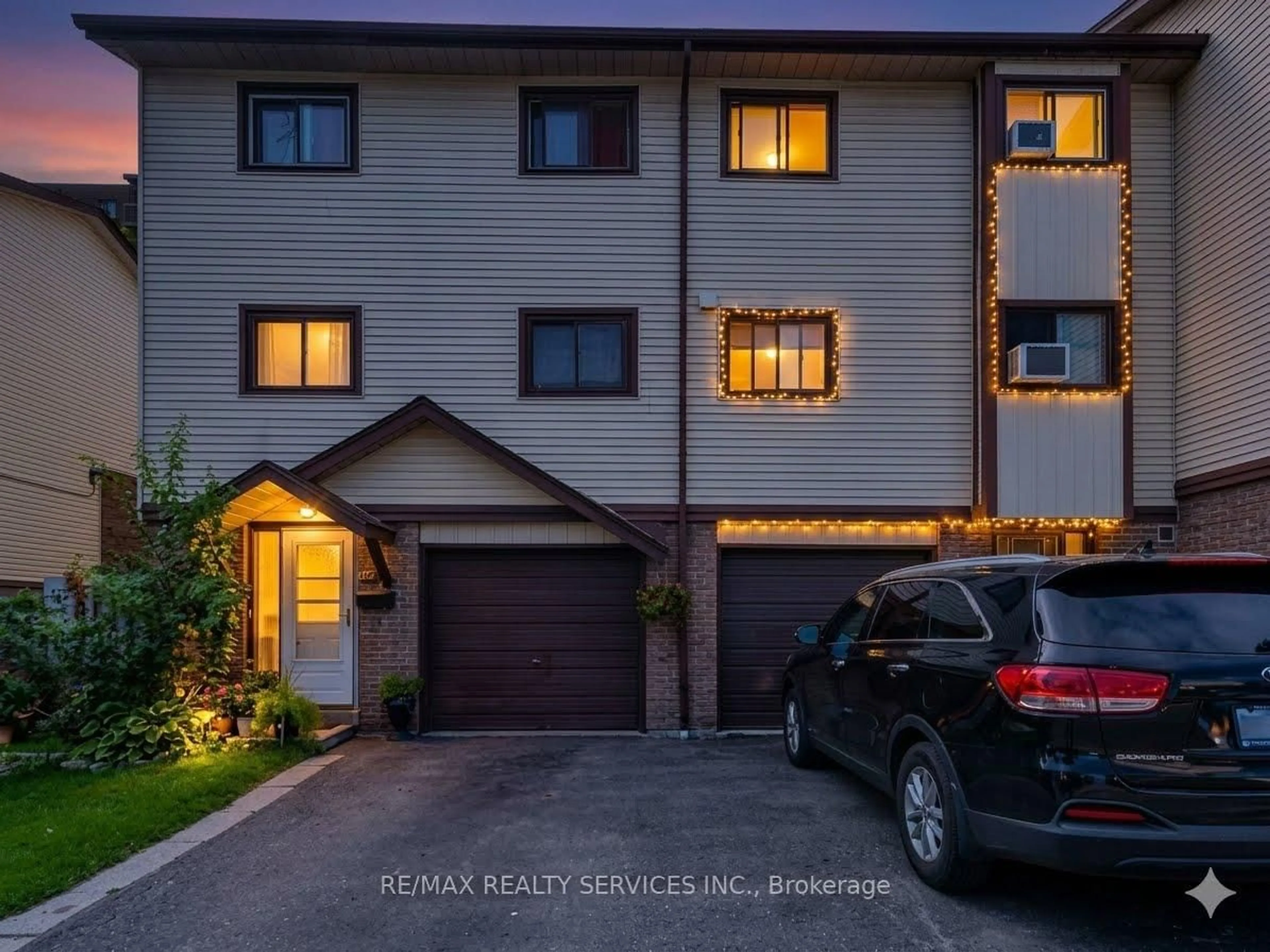Unknown for 11 Mccallum Crt, Brampton Ontario L6V 3V6