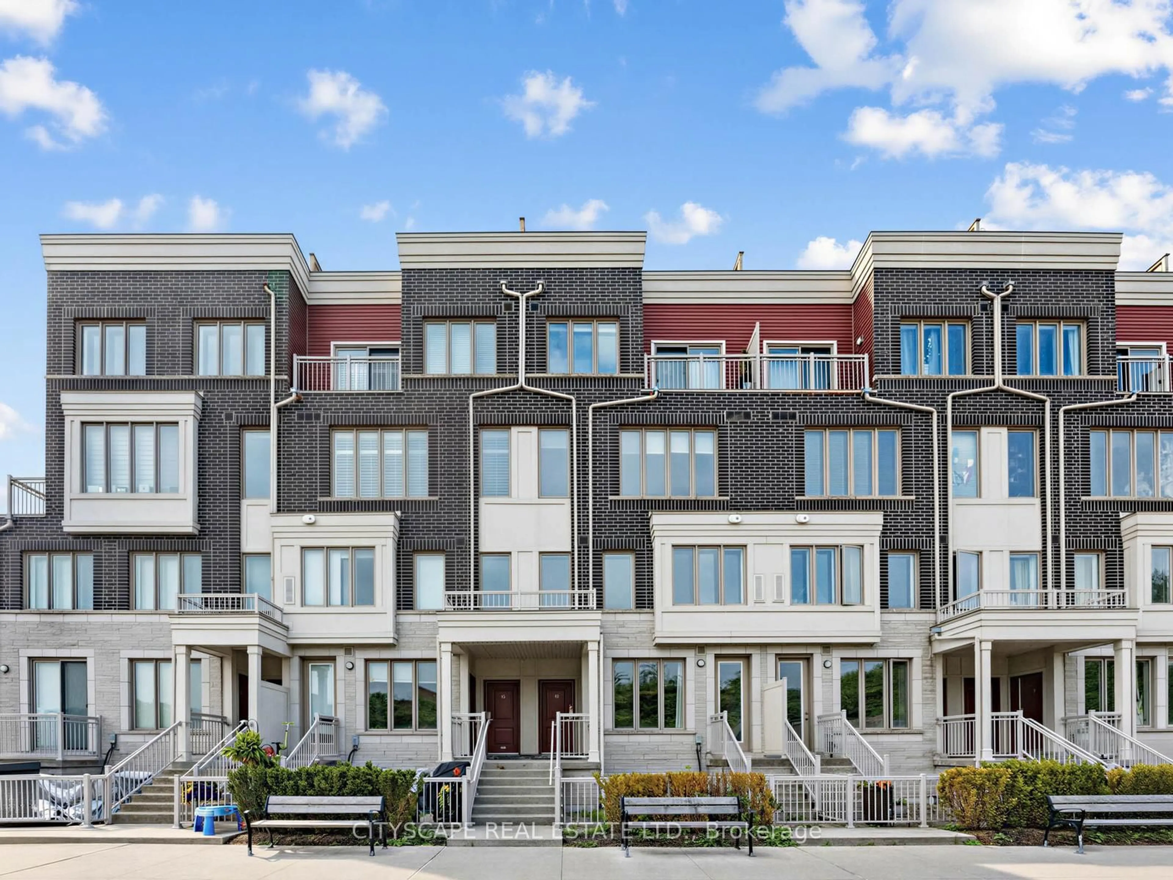 Unknown for 145 Long Branch Ave #13, Toronto Ontario M8W 0A9