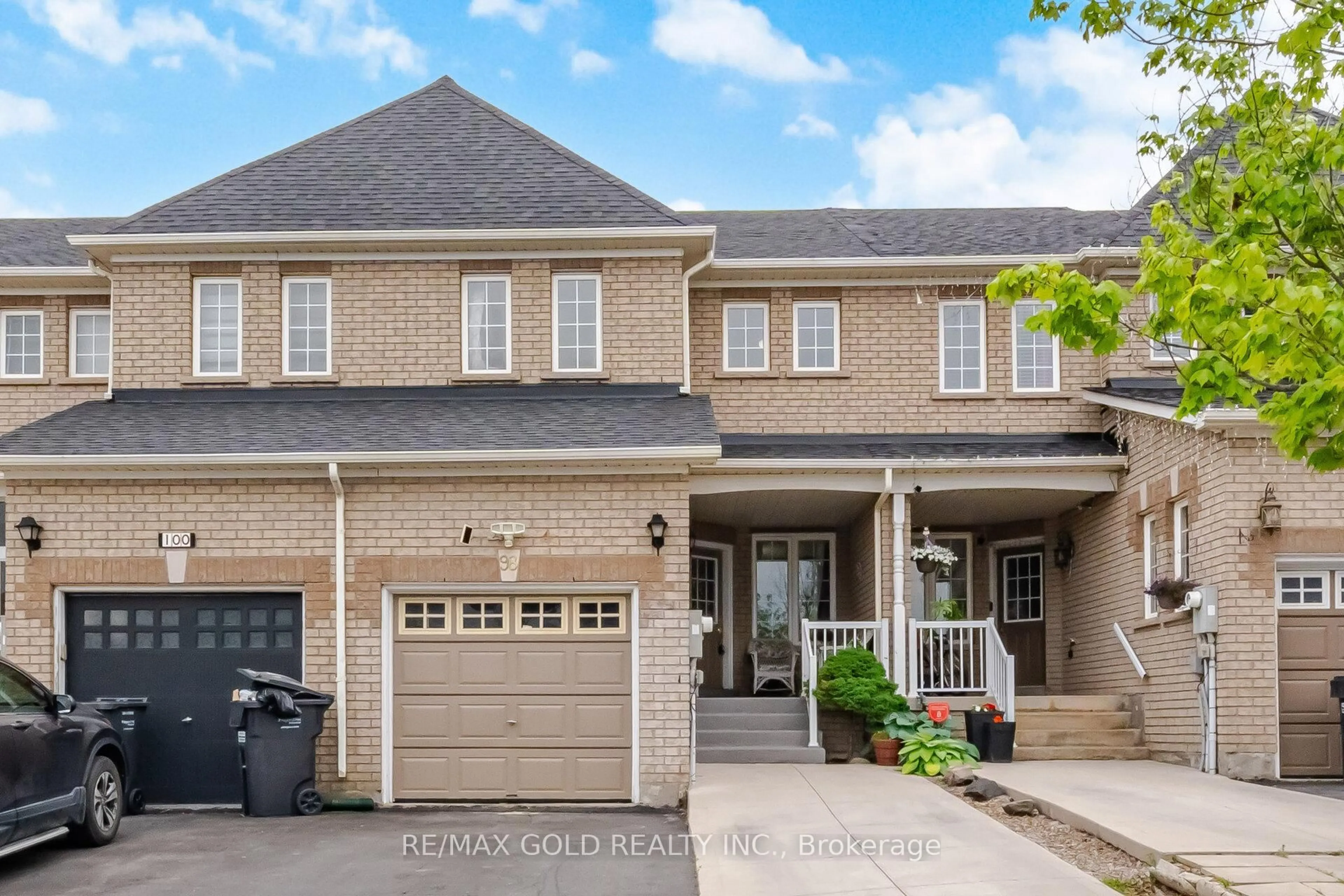 Home with brick exterior material, street for 98 Albright Rd, Brampton Ontario L6X 5E6
