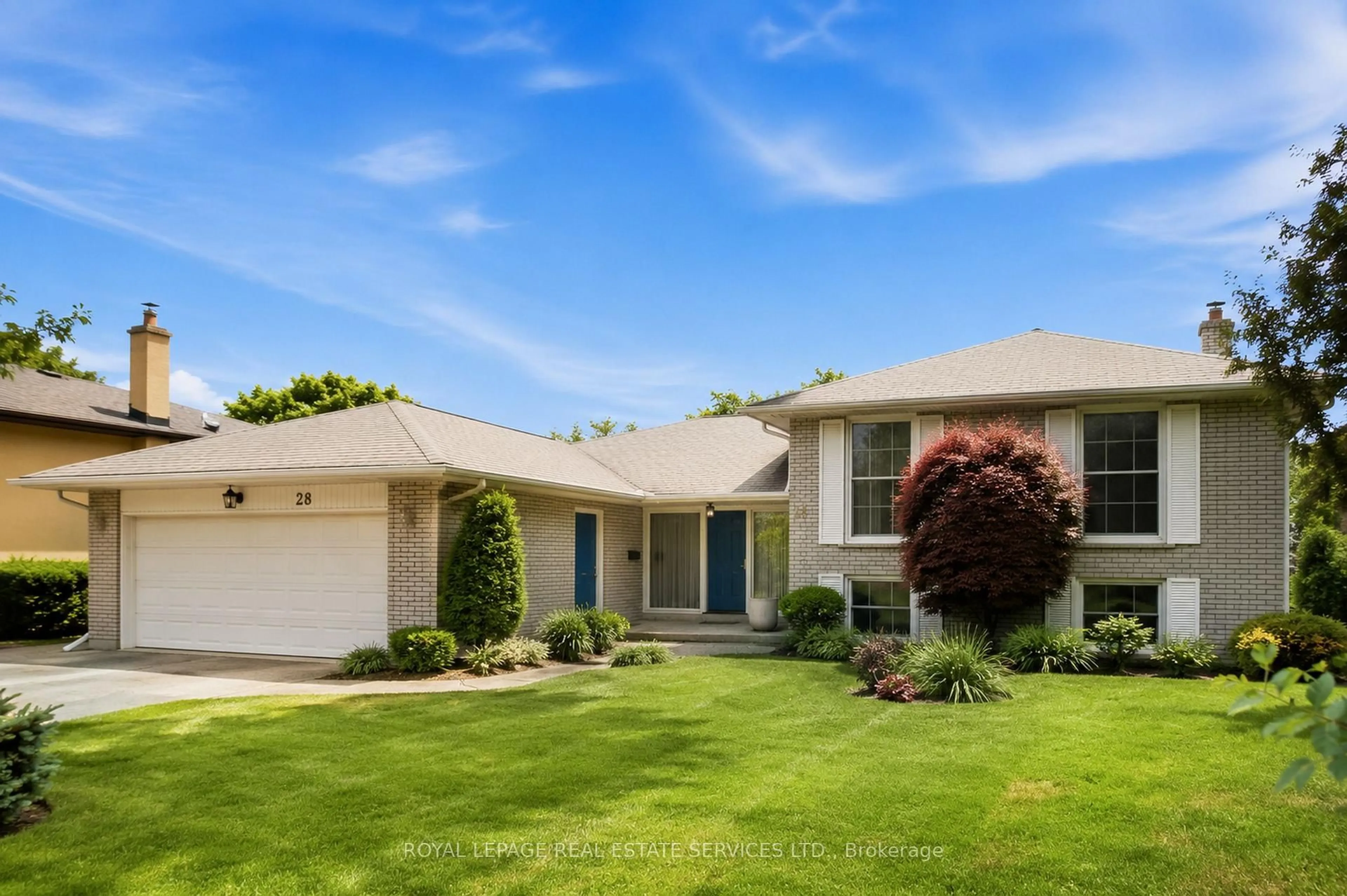 Home with vinyl exterior material, street for 28 Bemersyde Dr, Toronto Ontario M9A 2S8
