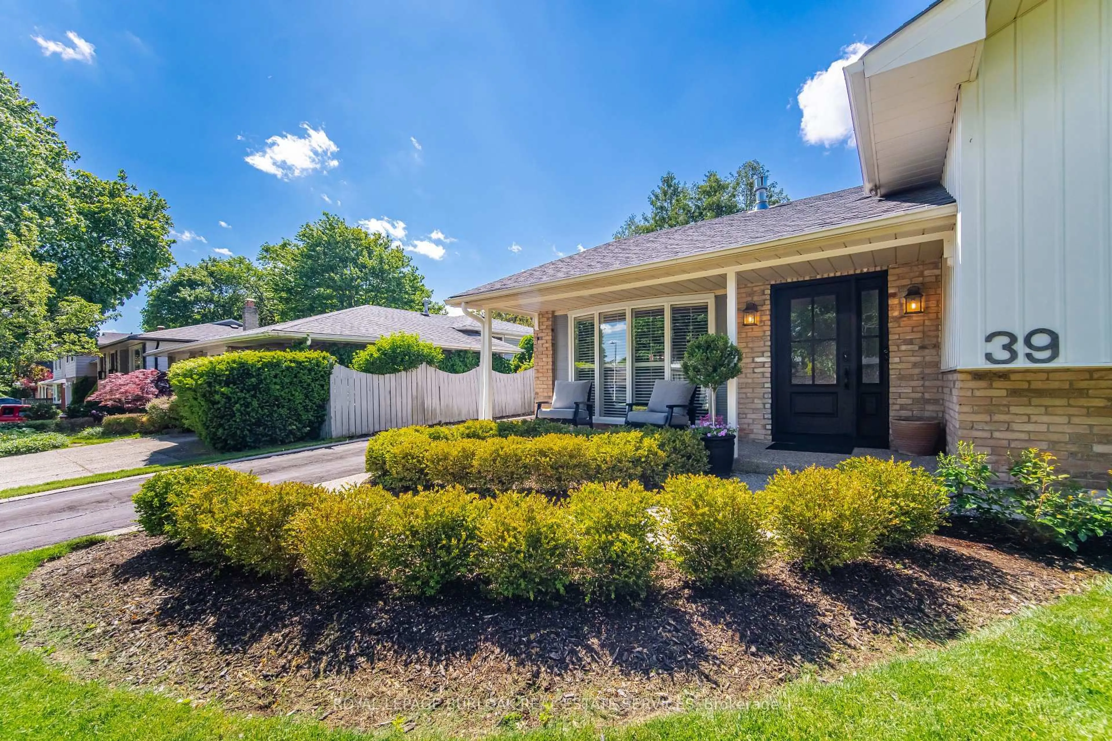 Unknown for 39 Culham St, Oakville Ontario L6H 1G3
