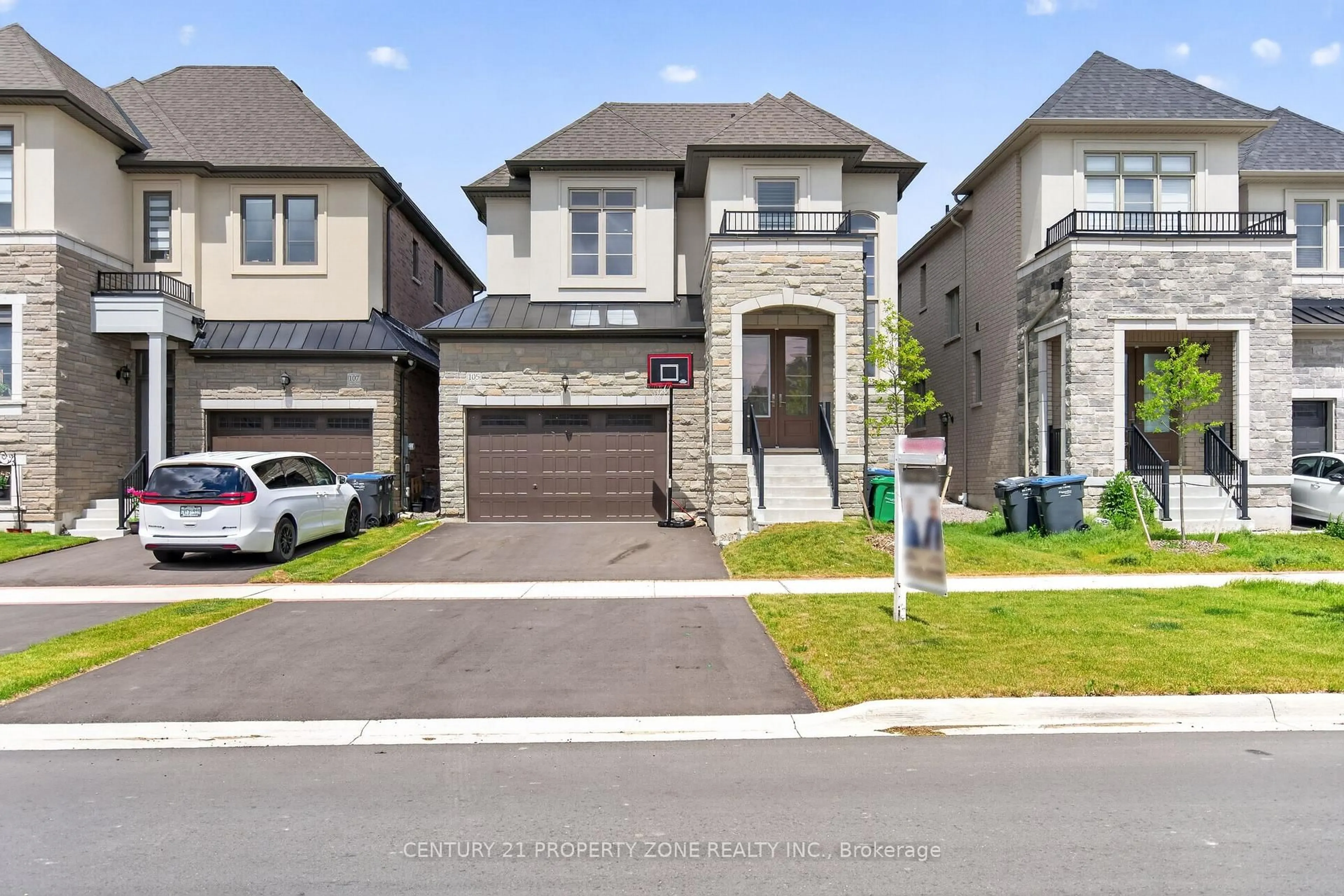 Home with brick exterior material, street for 105 Walker Rd, Caledon Ontario L7C 4M9