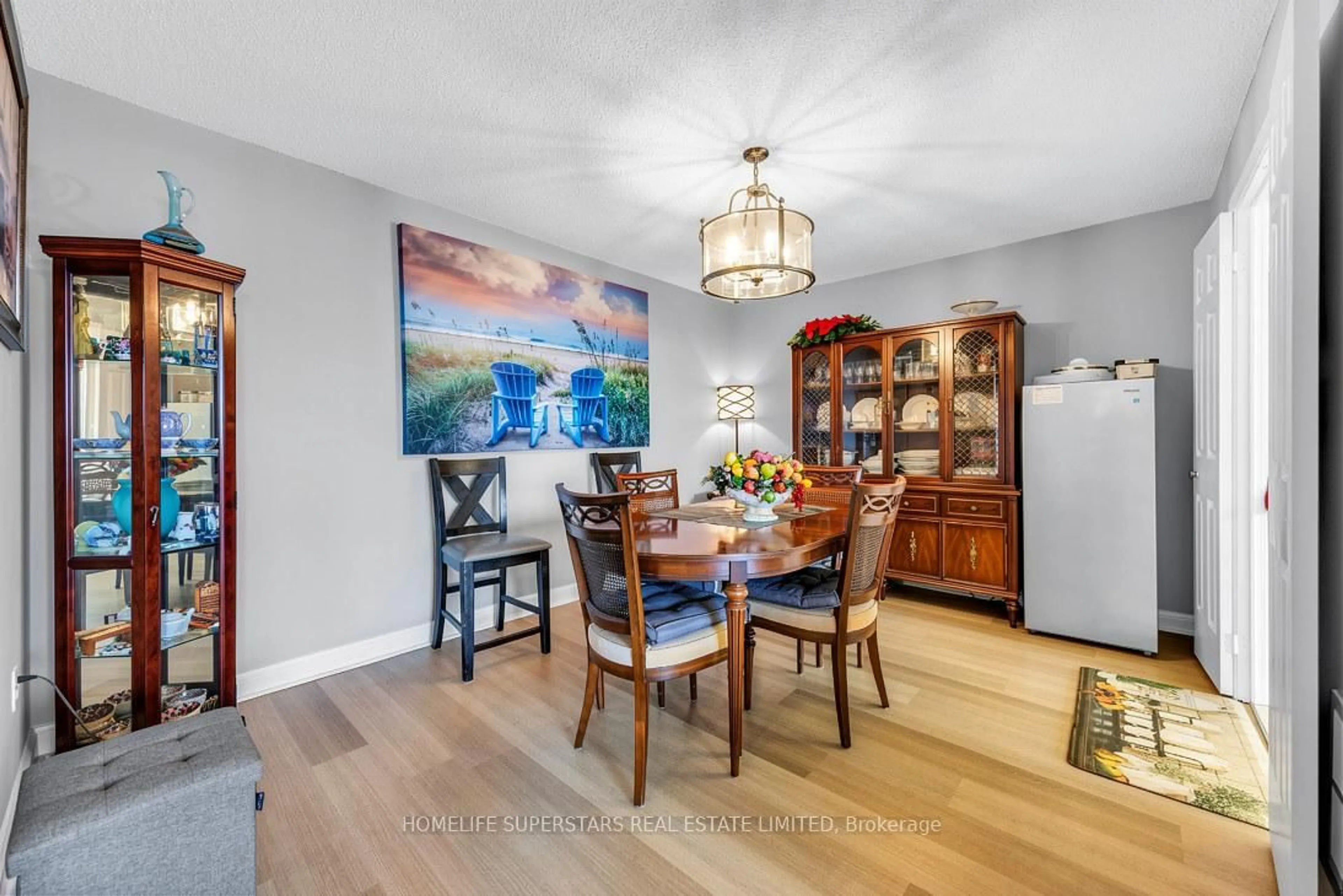 Dining room, unknown for 24 Hanover Rd #907, Brampton Ontario L6S 5K8