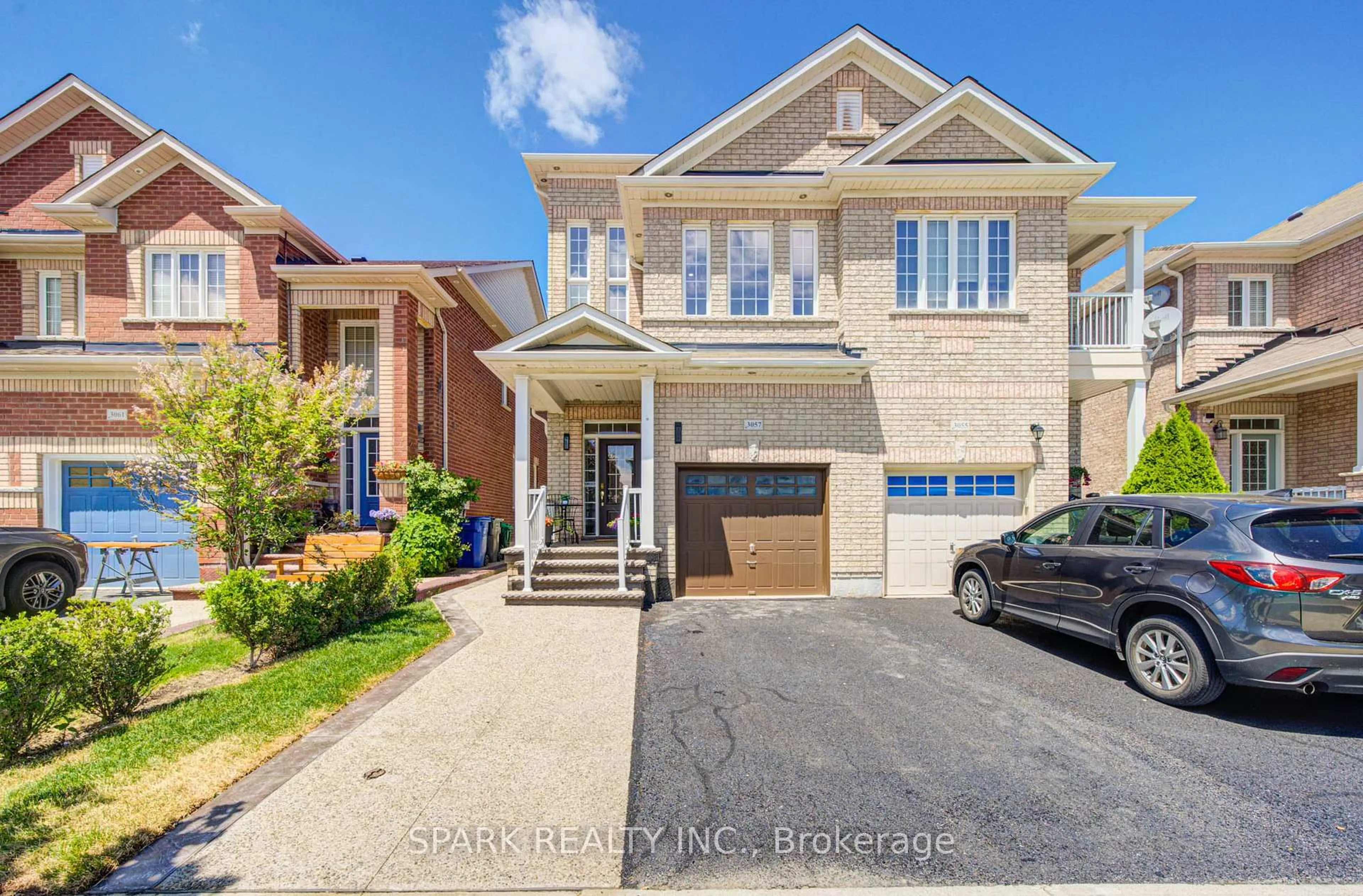 Home with brick exterior material, street for 3057 Doyle St, Mississauga Ontario L5M 0N3
