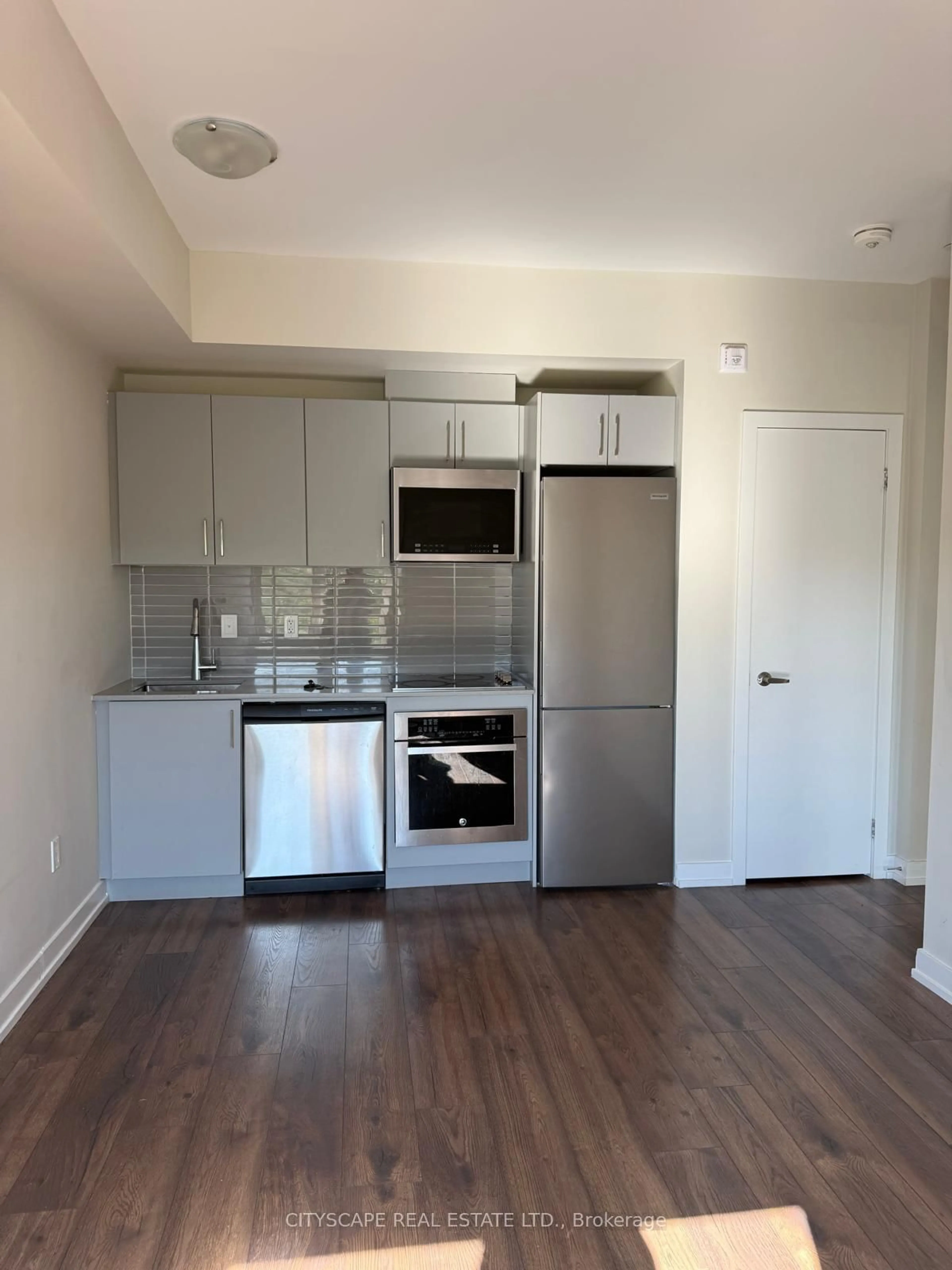 Standard kitchen, wood/laminate floor for 400 The East Mall #308, Toronto Ontario M9B 3Z9