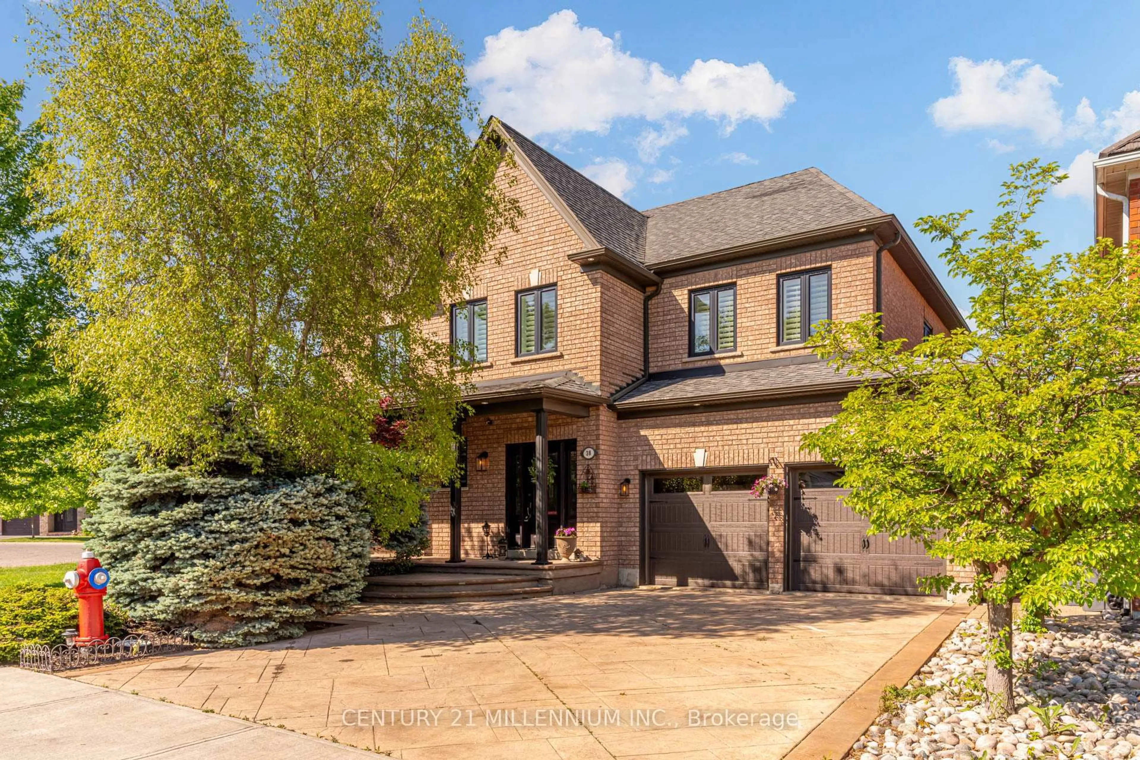 Home with brick exterior material, street for 38 Hillson Crt, Brampton Ontario L6P 1C4