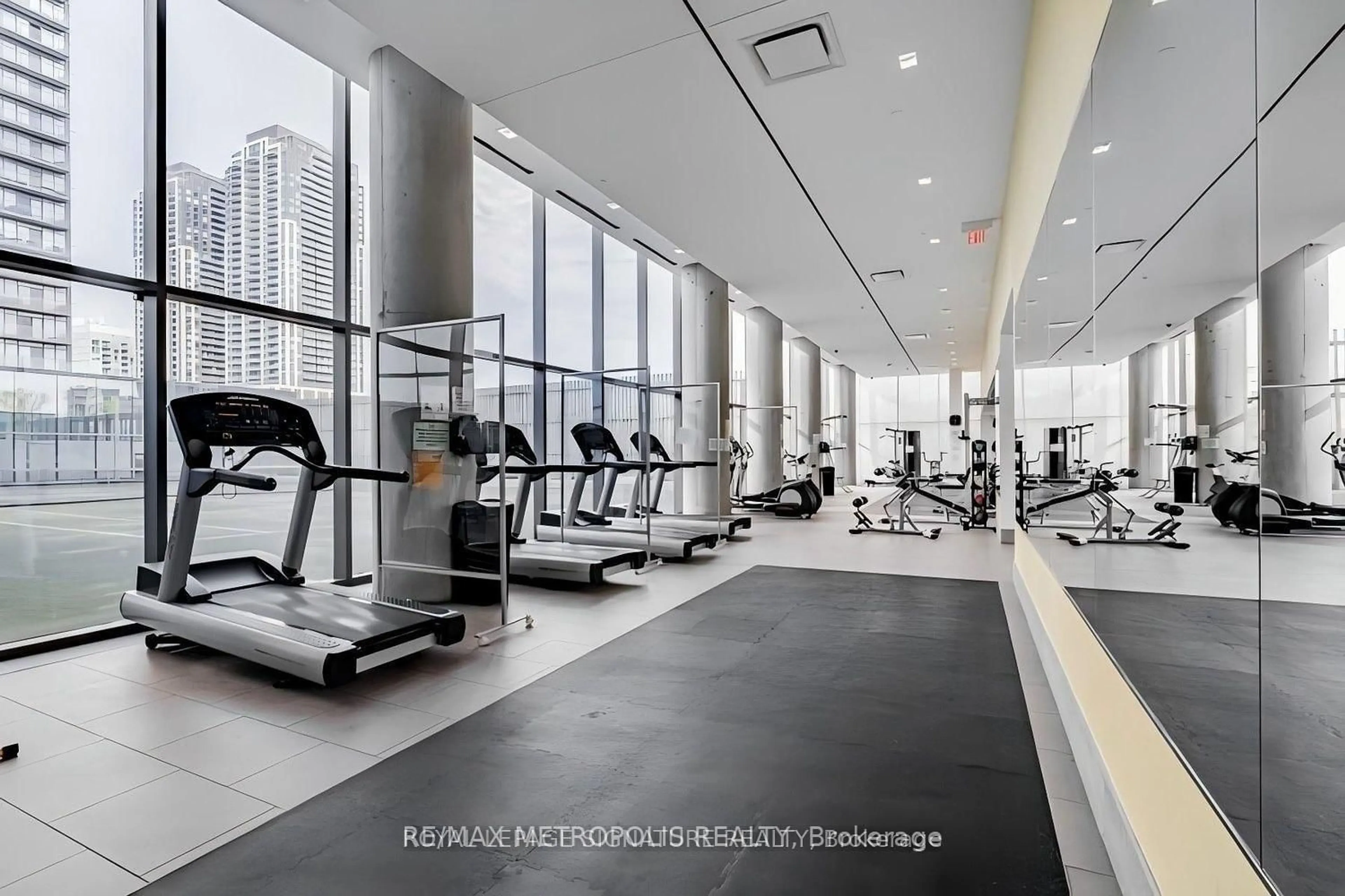 Gym or fitness room for 103 The Queensway Ave #1414, Toronto Ontario M6S 5B3