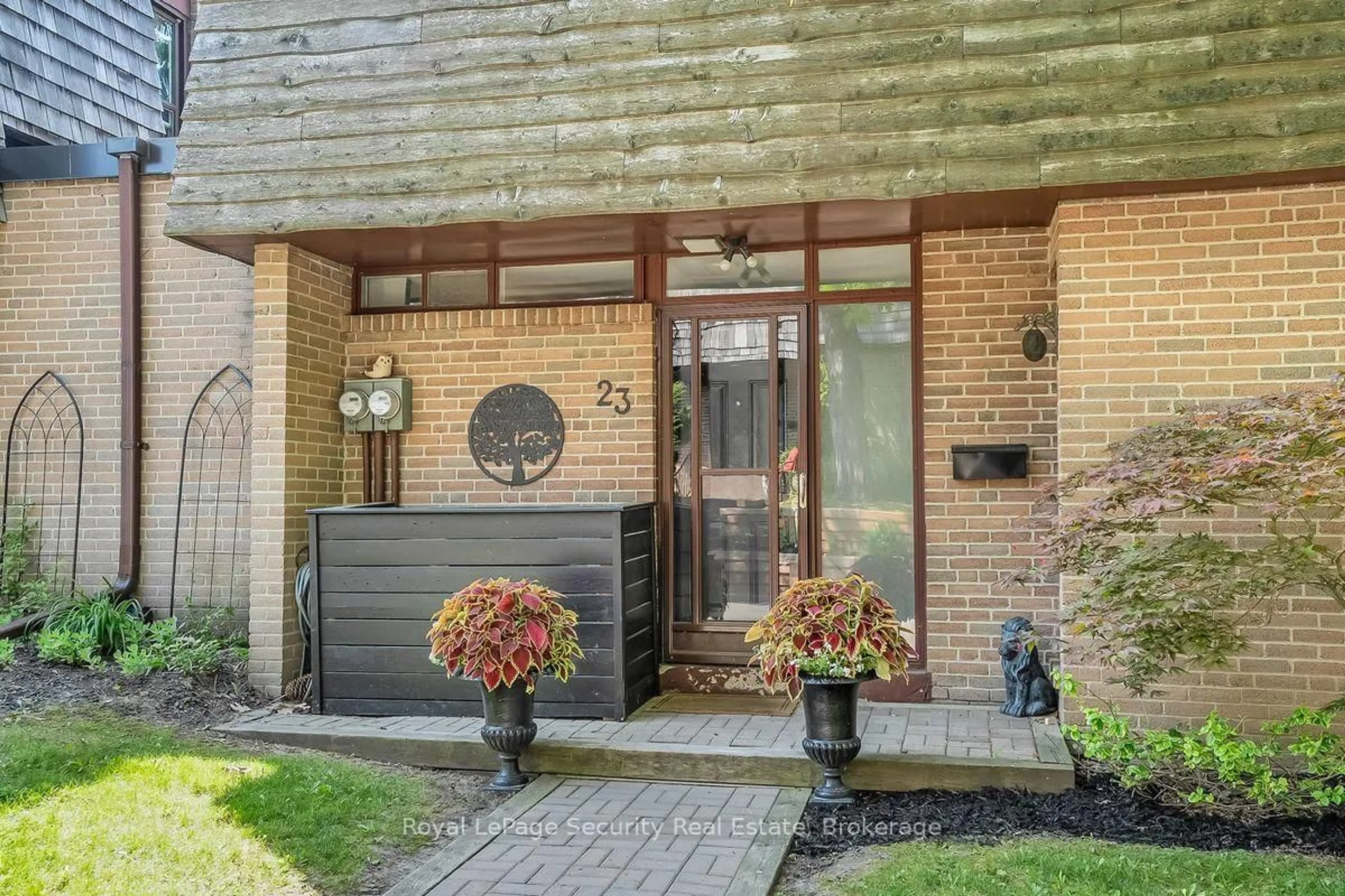 Unknown for 23 Raintree Path, Toronto Ontario M9C 5A9