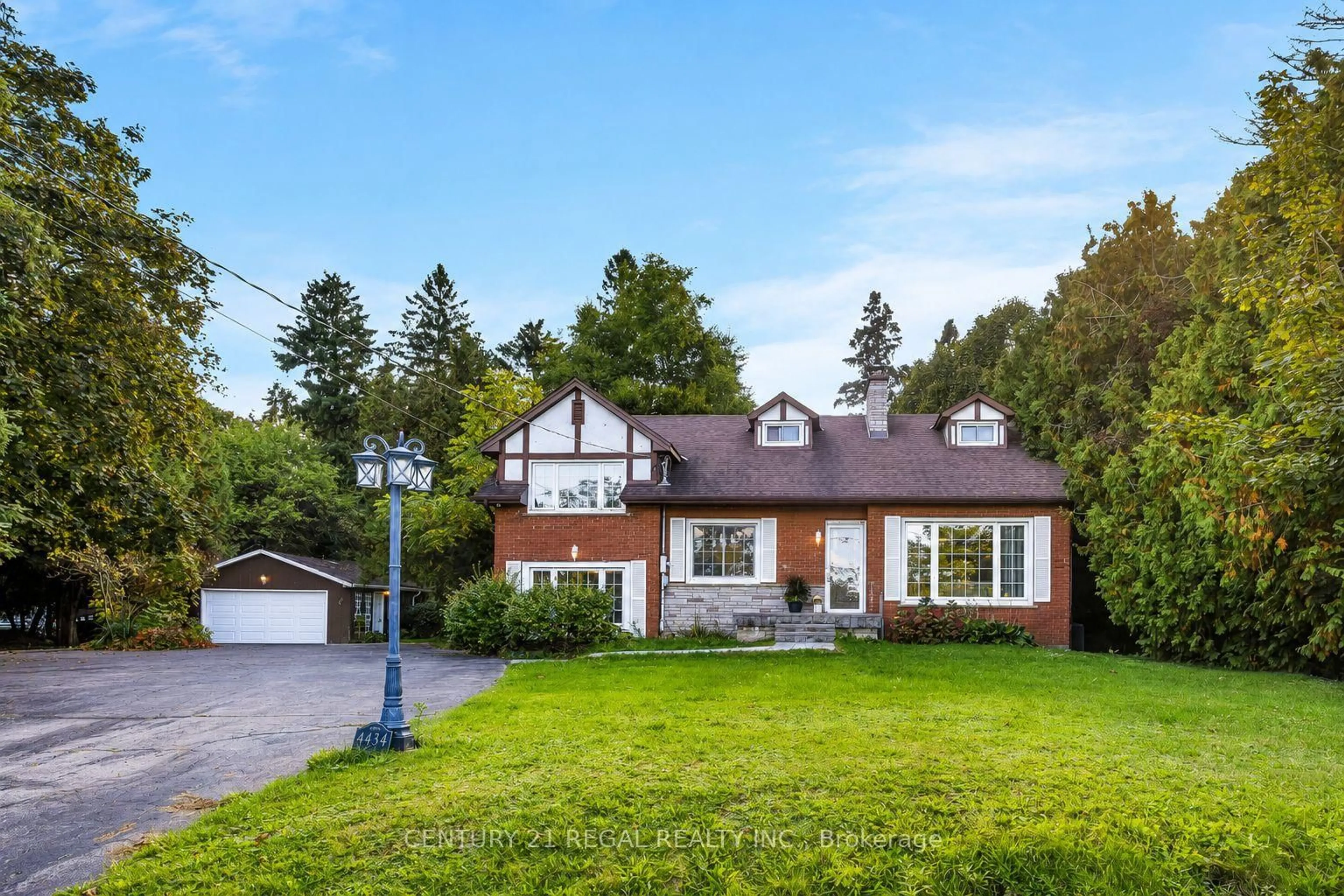 Home with brick exterior material, street for 4434 Cedar Springs Rd, Burlington Ontario L7P 0P8
