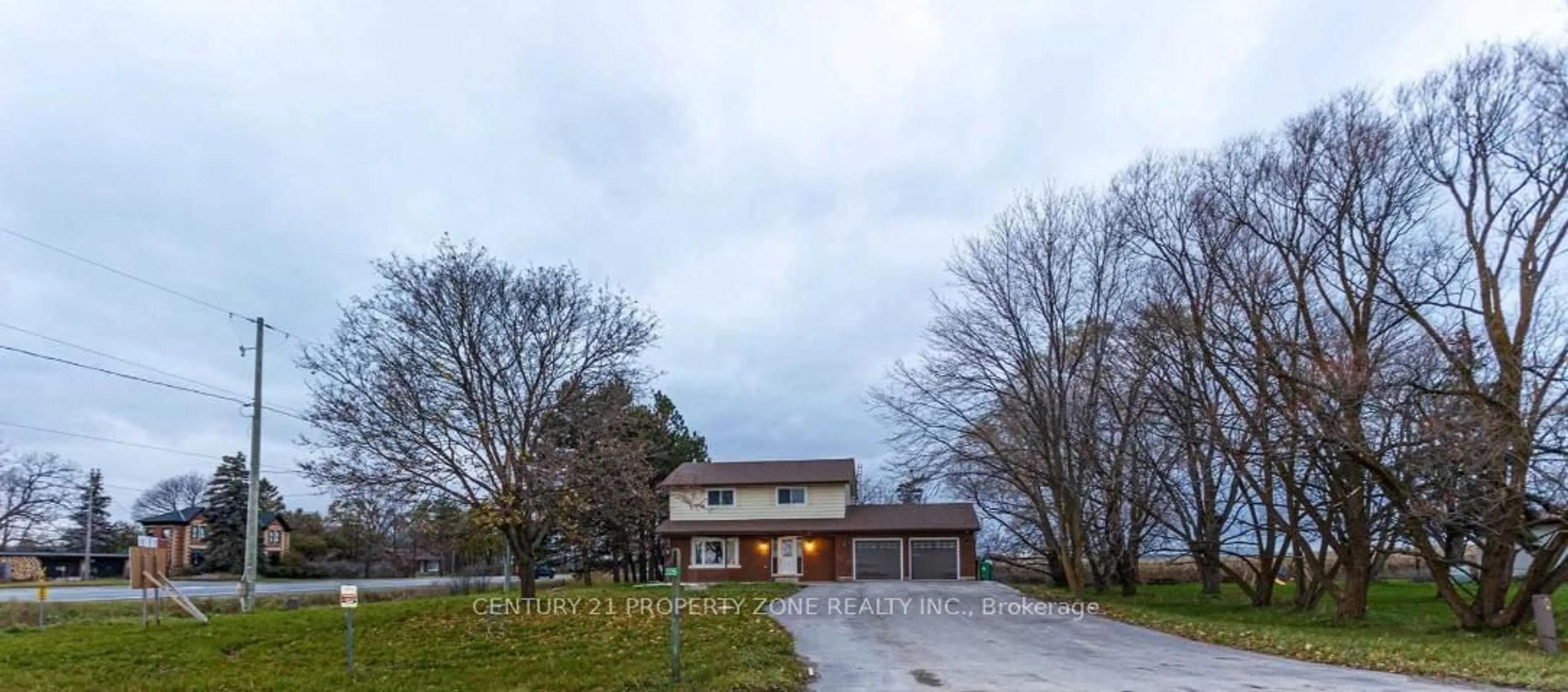 A pic from outside/outdoor area/front of a property/back of a property/a pic from drone, unknown for 3016 Boston Mills Rd, Caledon Ontario L7C 1R7