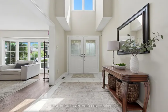 2205 Shaftesbury Crt, Oakville 5