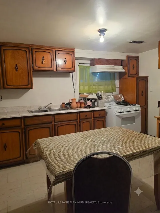 4254 Brandon Gate Dr, Mississauga 4
