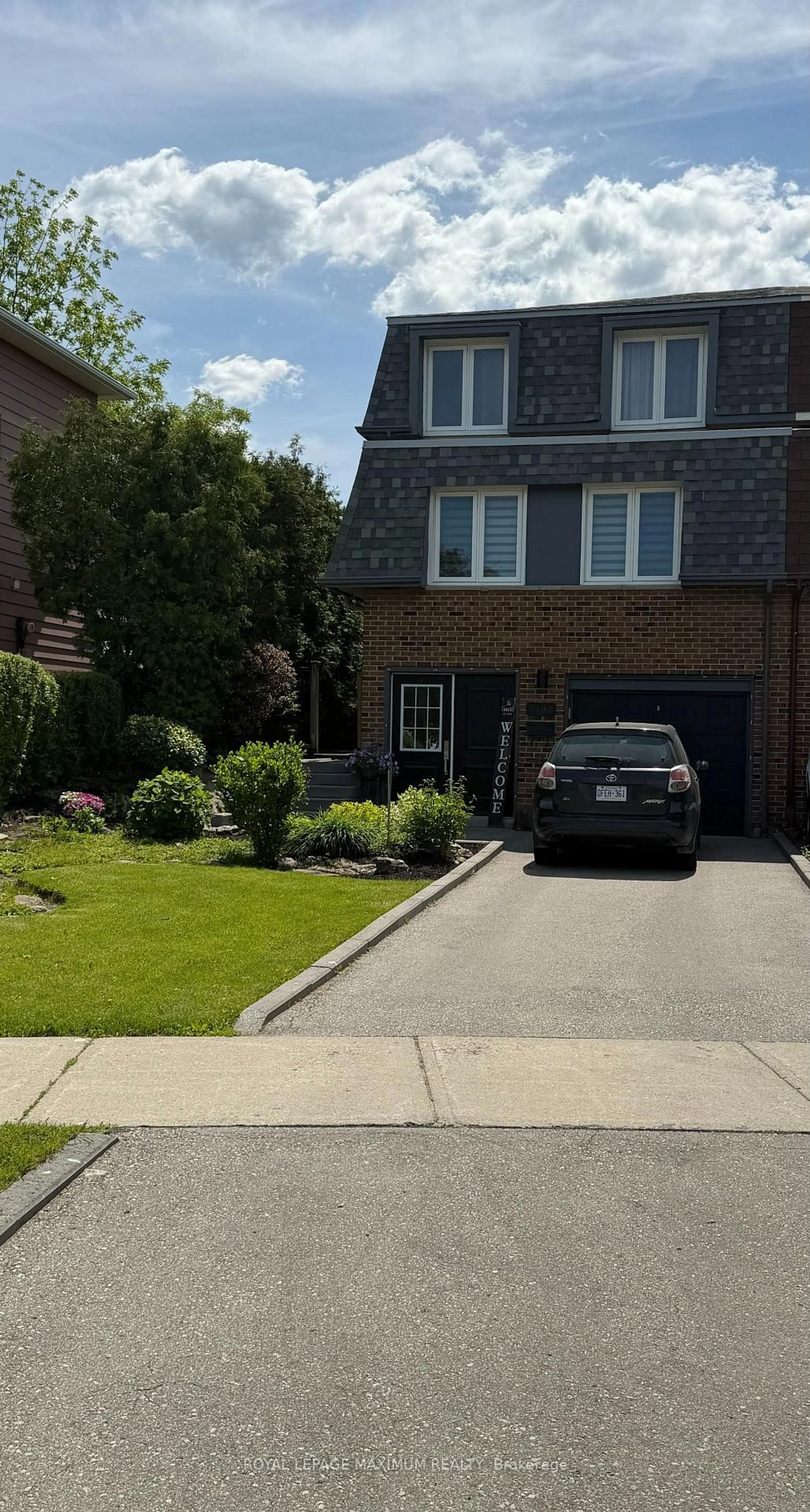 Unknown for 7493 Bybrook Dr, Mississauga Ontario L4T 3R4