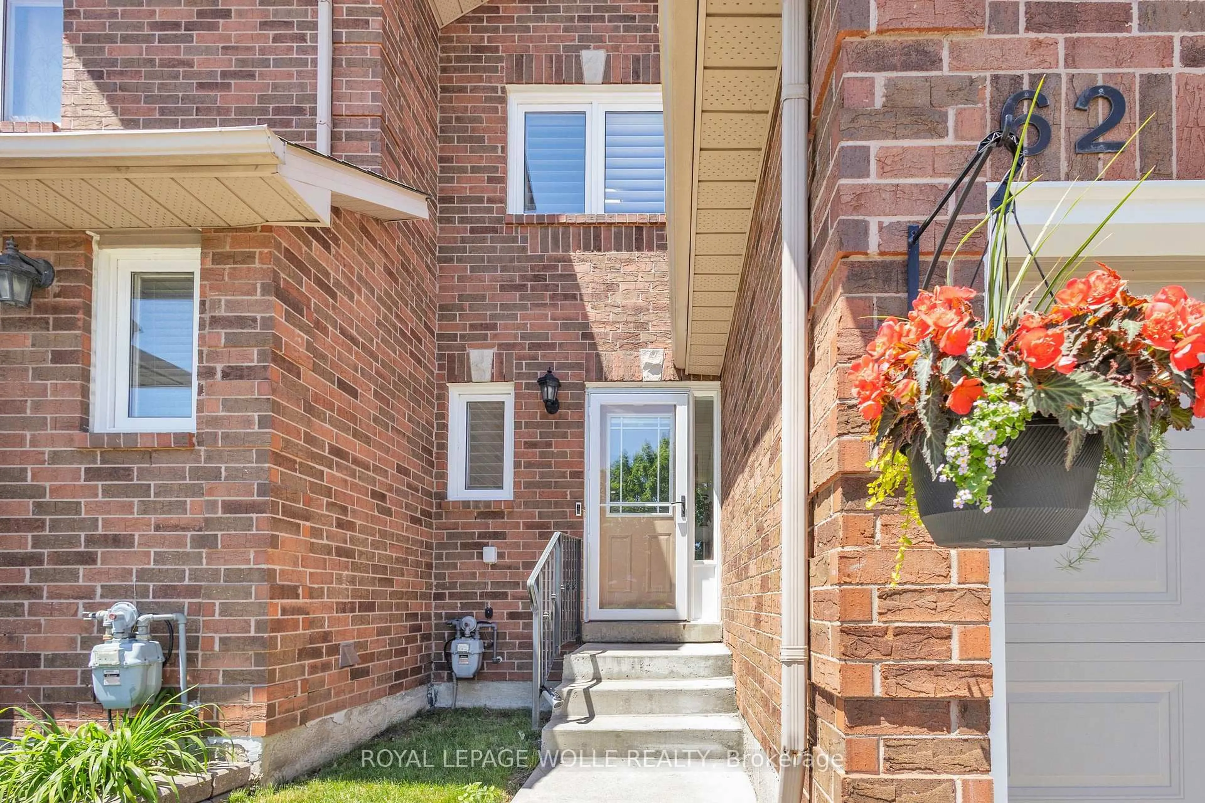 Unknown for 1484 Torrington Dr #62, Mississauga Ontario L5V 1Y2
