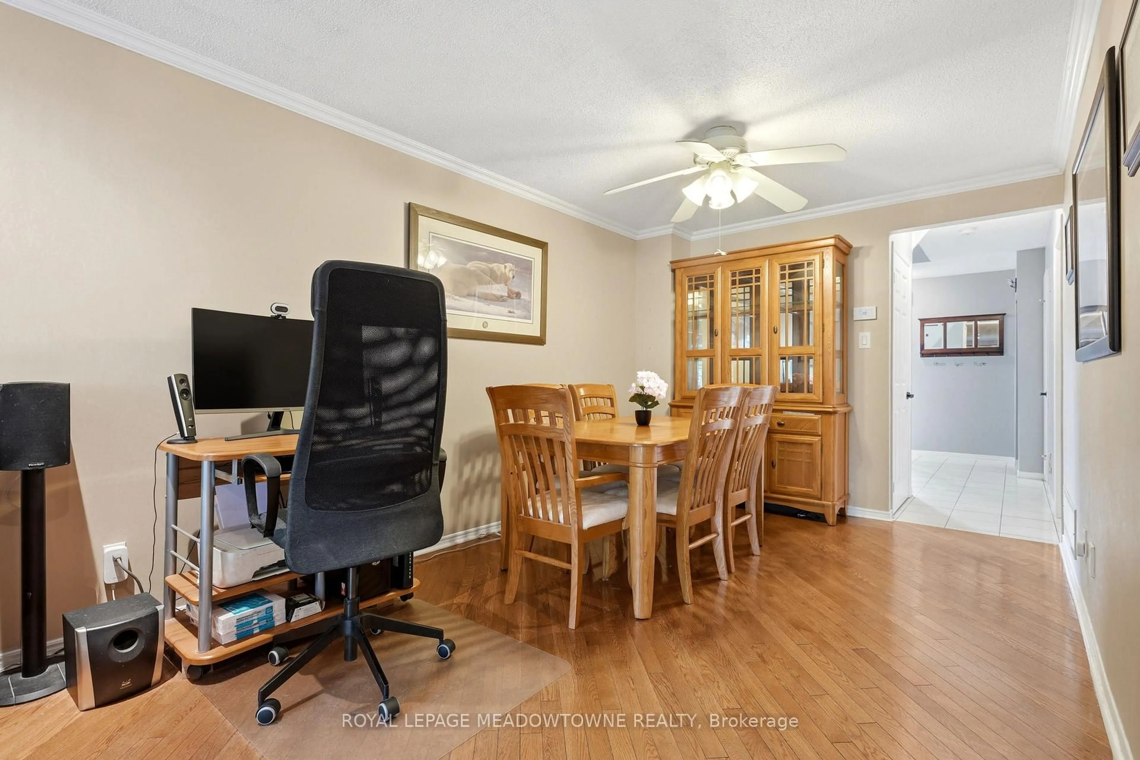 Unknown for 18 Mckinnon Ave, Halton Hills Ontario L7G 5H5