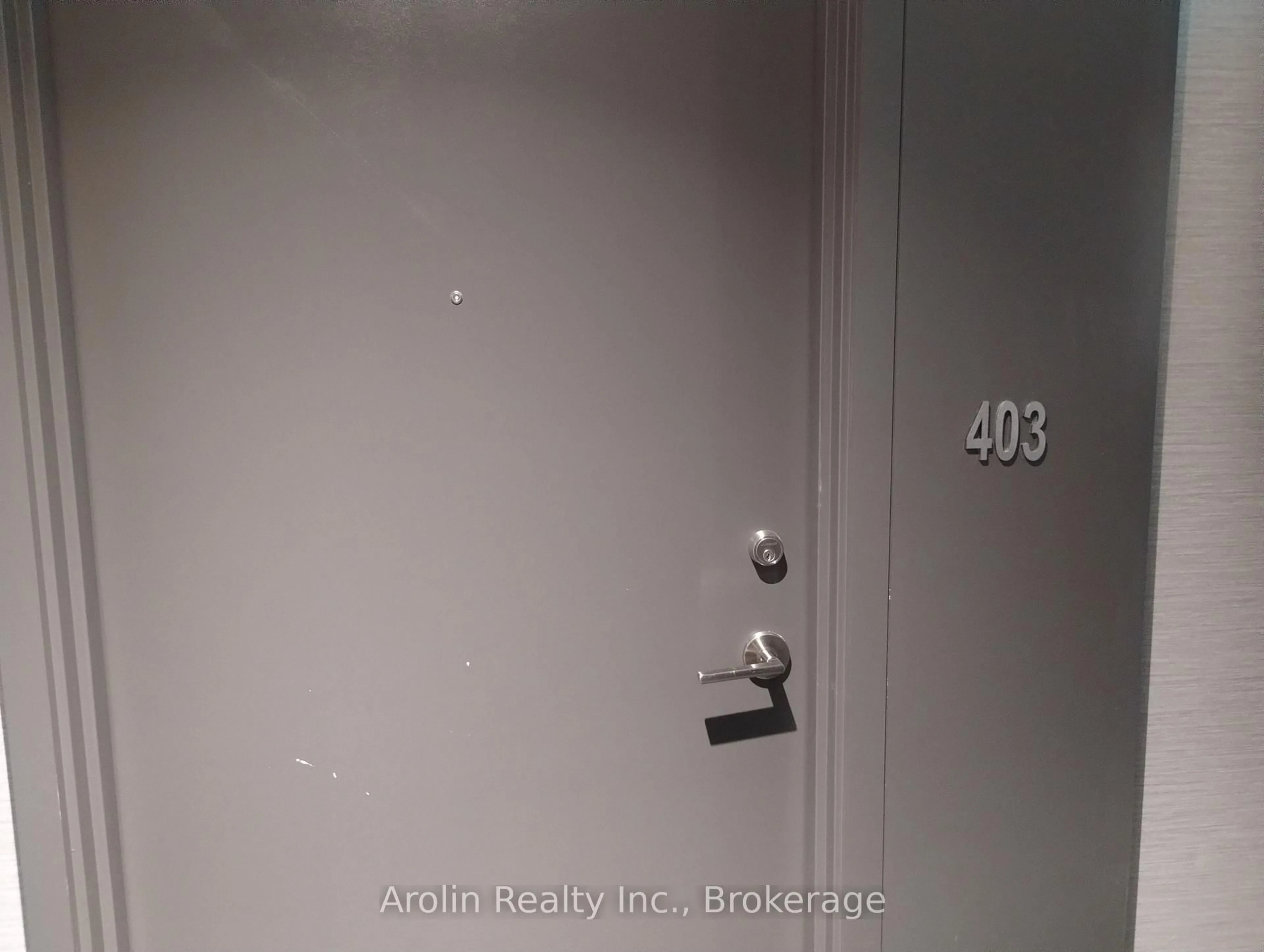 A pic of a room for 3005 Pine Glen Rd #403, Oakville Ontario L6M 5P5