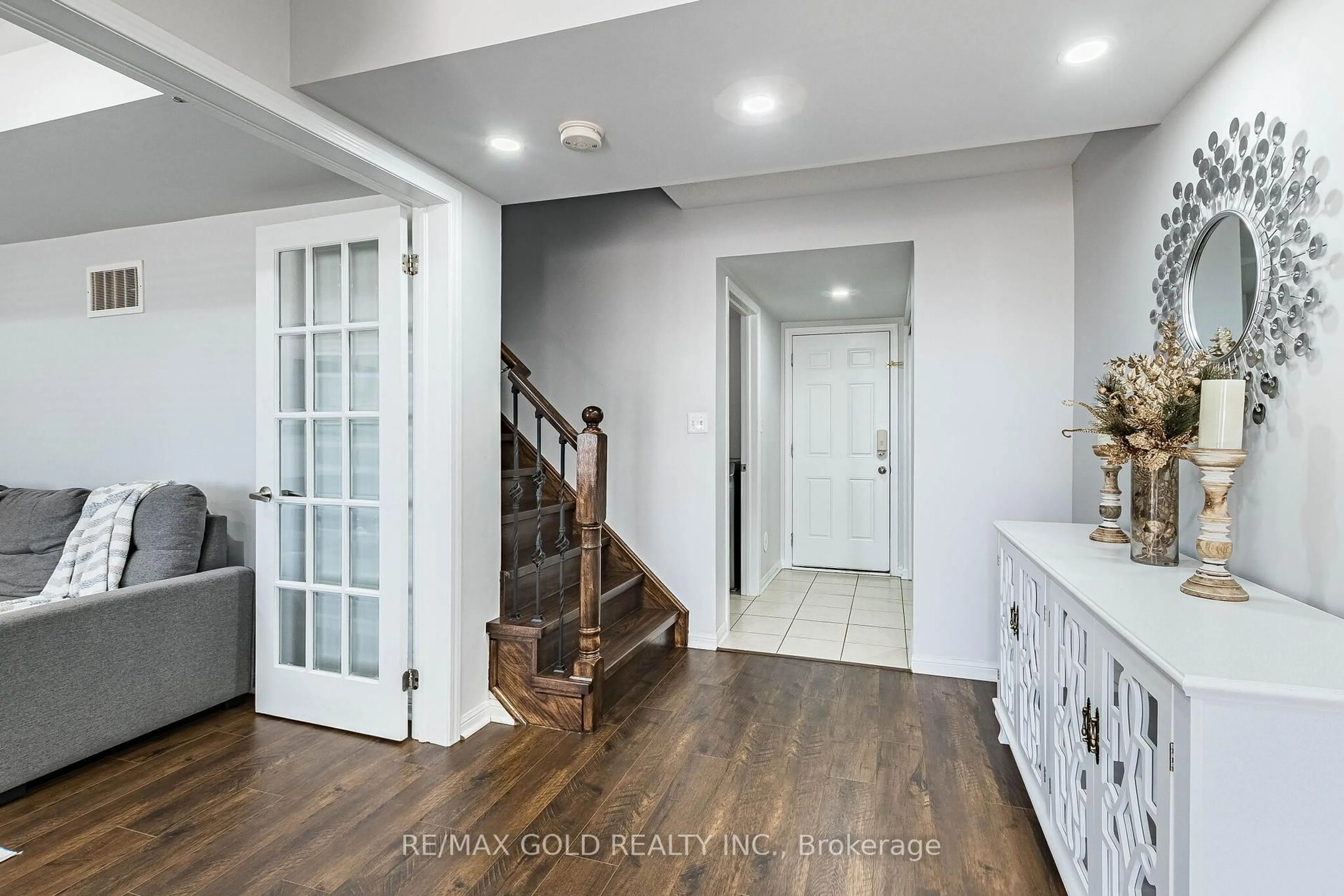 Indoor entryway for 50 Ganton Hts, Brampton Ontario L7A 0T3