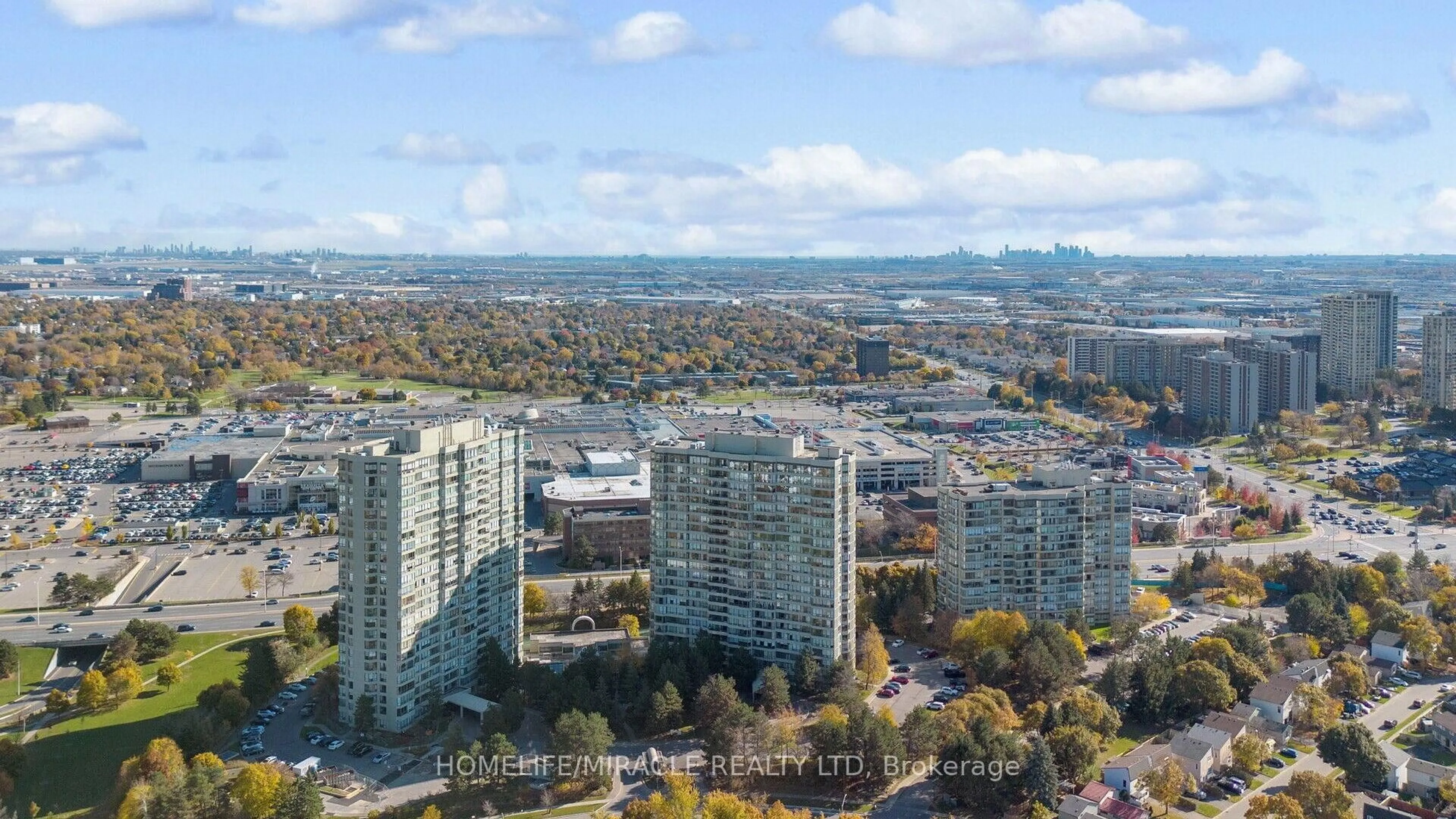 A pic from outside/outdoor area/front of a property/back of a property/a pic from drone, city buildings view from balcony for 22 Hanover Rd #510, Brampton Ontario L6S 5K7