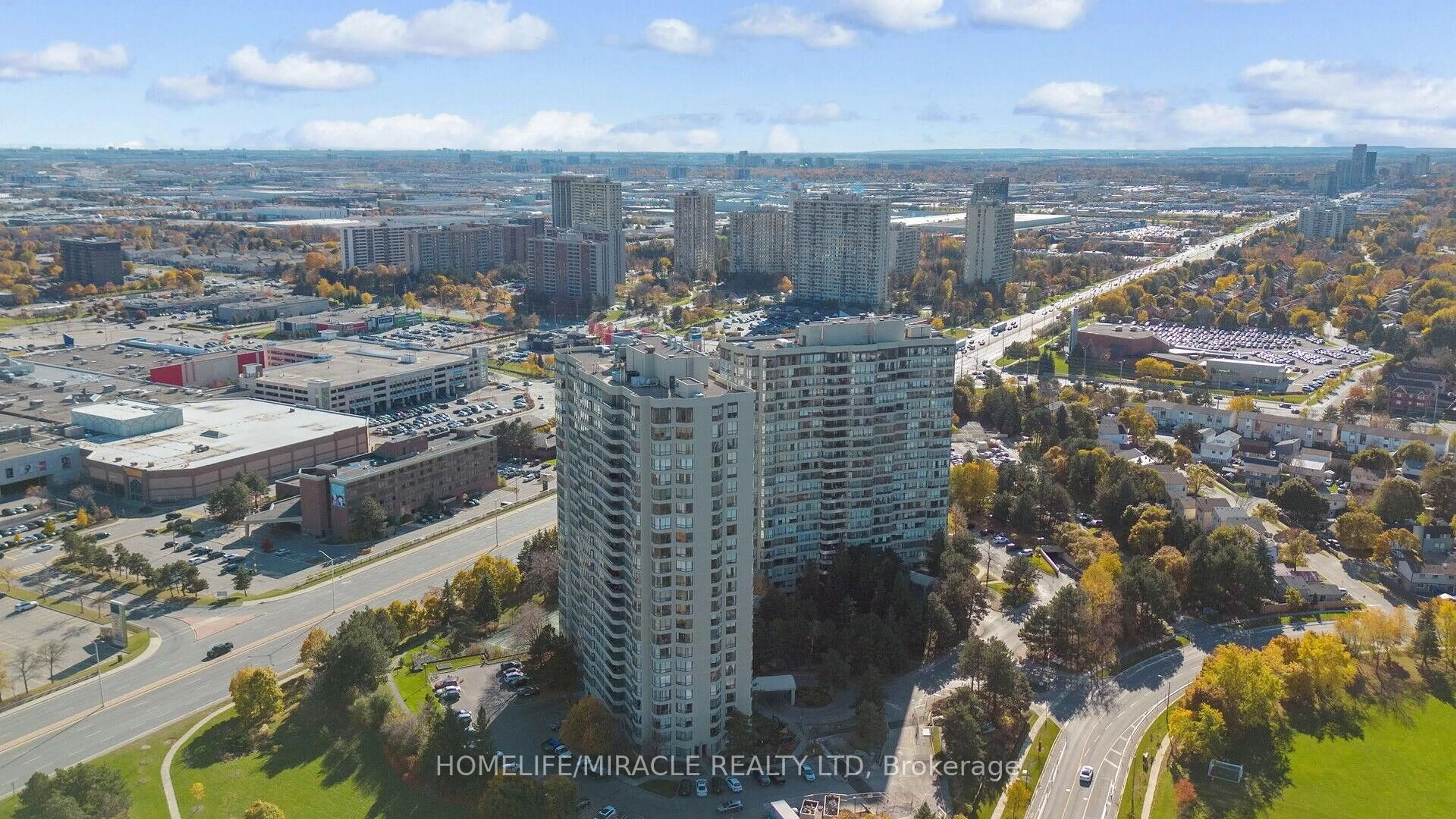 A pic from outside/outdoor area/front of a property/back of a property/a pic from drone, city buildings view from balcony for 22 Hanover Rd #510, Brampton Ontario L6S 5K7