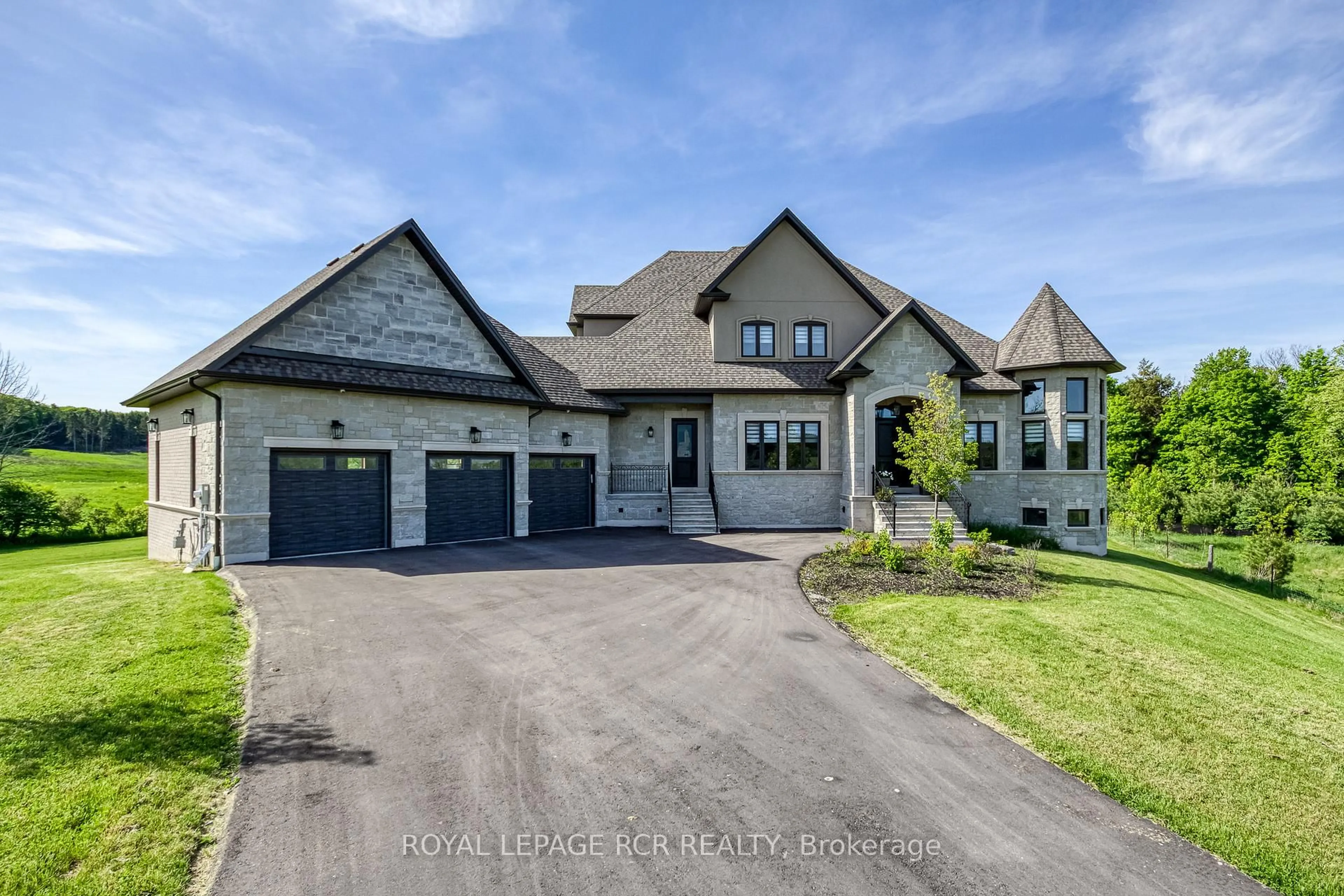 Home with brick exterior material, street for 166 Logan Rd, Caledon Ontario L7E 3P4