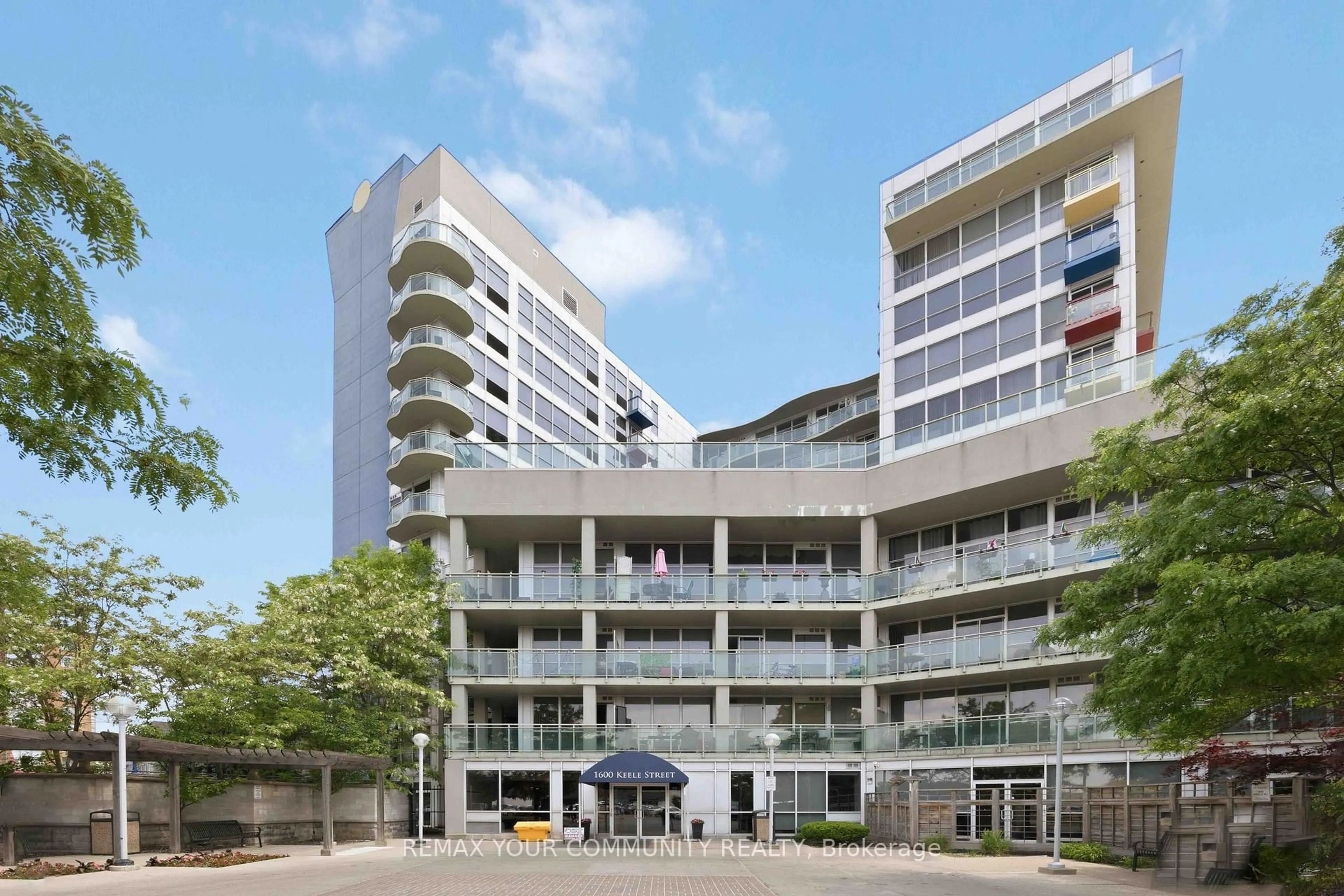 Unknown for 1600 Keele St #502, Toronto Ontario M6N 5J1