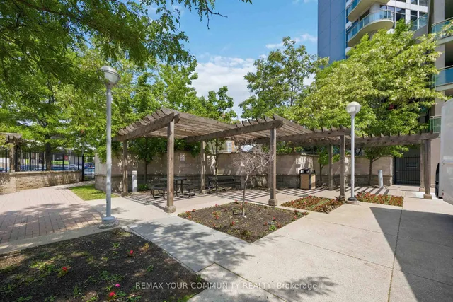 1600 Keele St #502, Toronto 2
