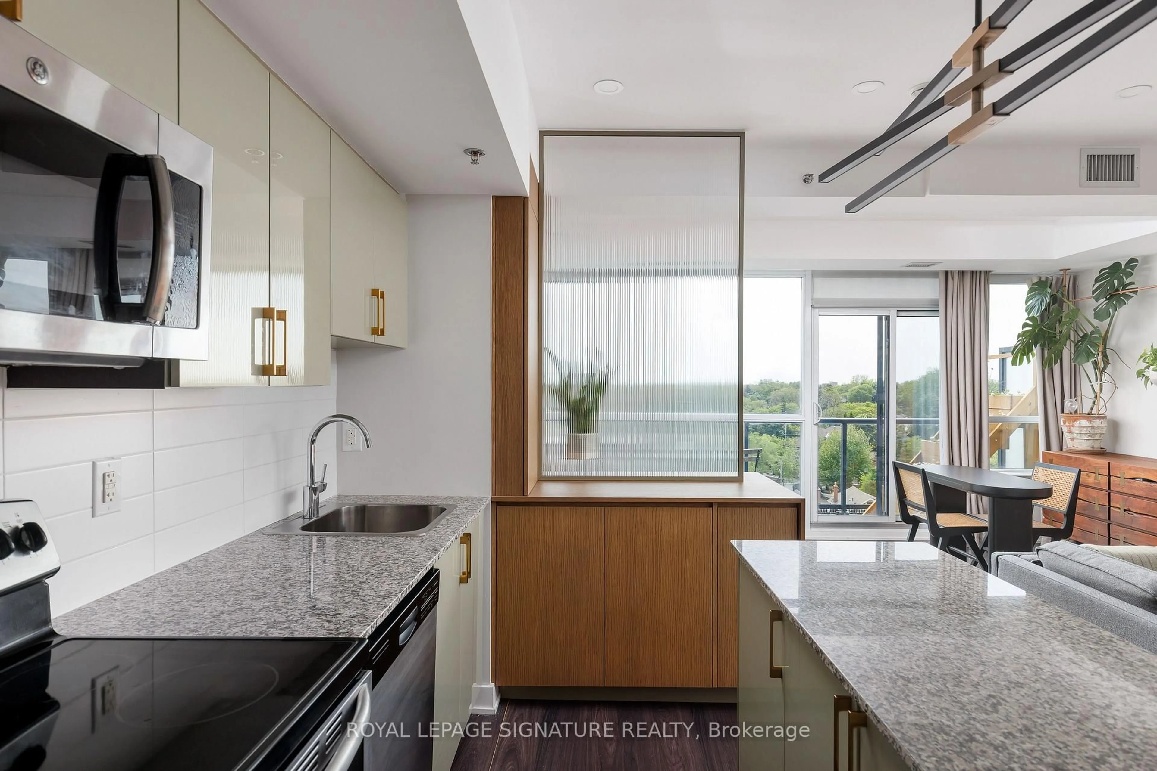 Contemporary kitchen, unknown for 11 Superior Ave #908, Toronto Ontario M8V 0A7