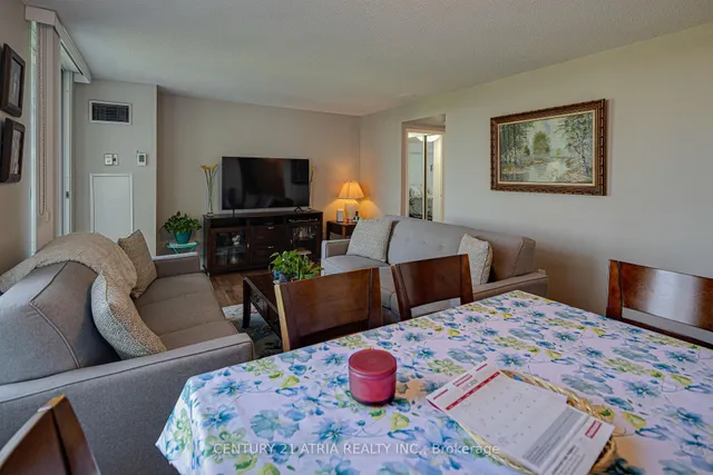 3077 Weston Rd #606, Toronto 4