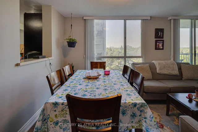 3077 Weston Rd #606, Toronto 5