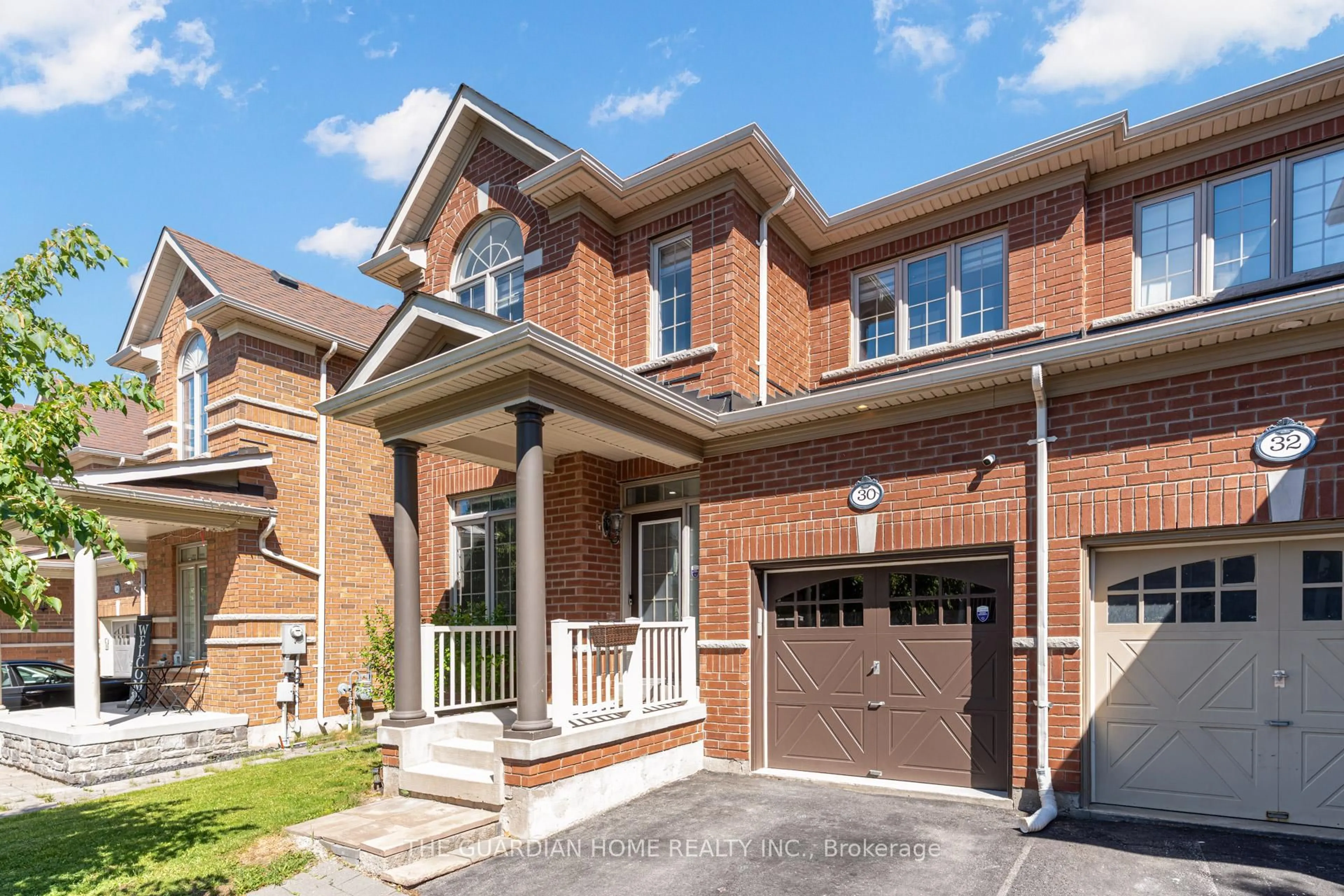 Home with brick exterior material, street for 30 Aird Crt, Milton Ontario L9T 3Y1