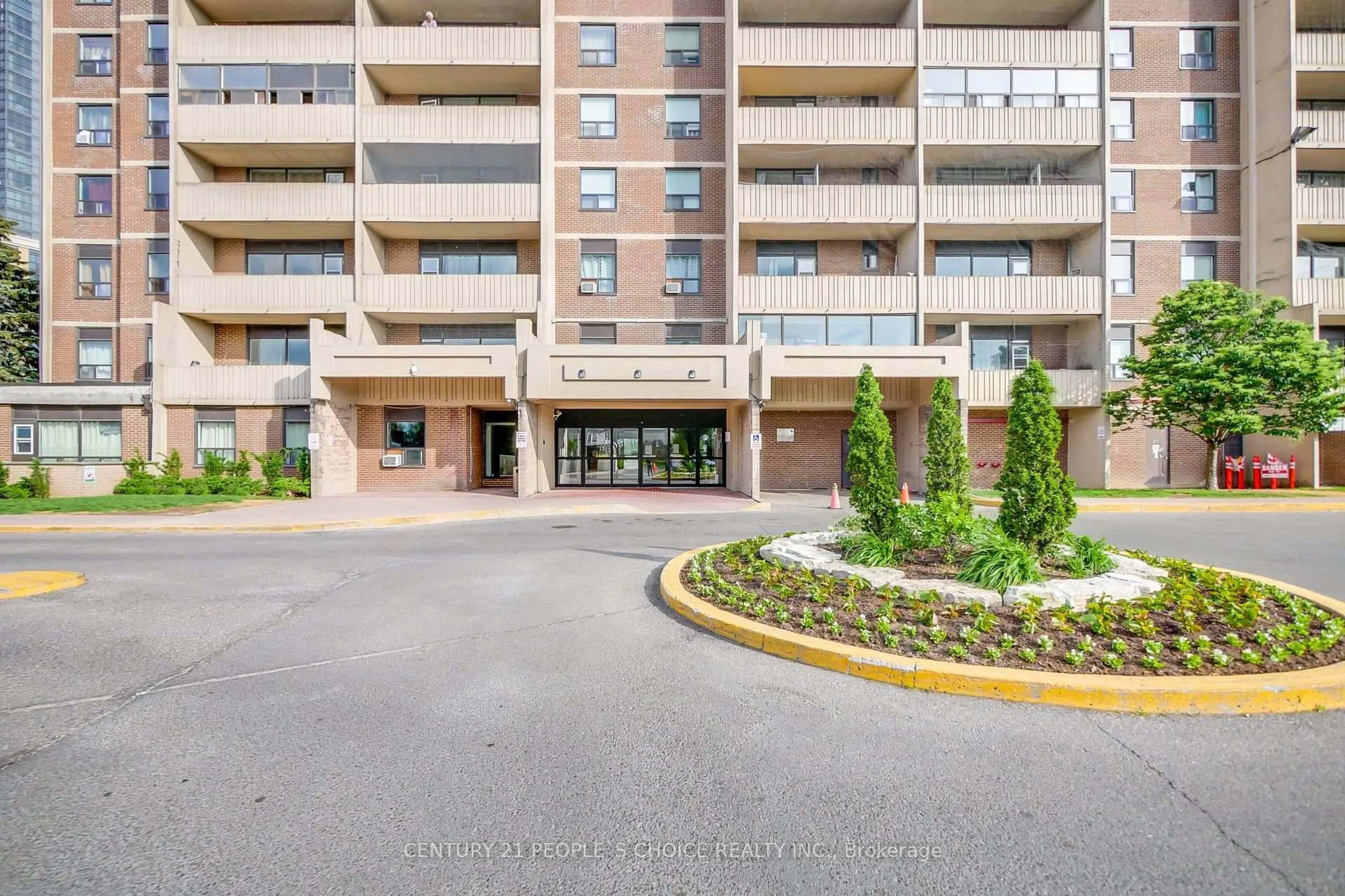 Unknown for 3390 Weston Rd #902, Toronto Ontario M9M 2X3