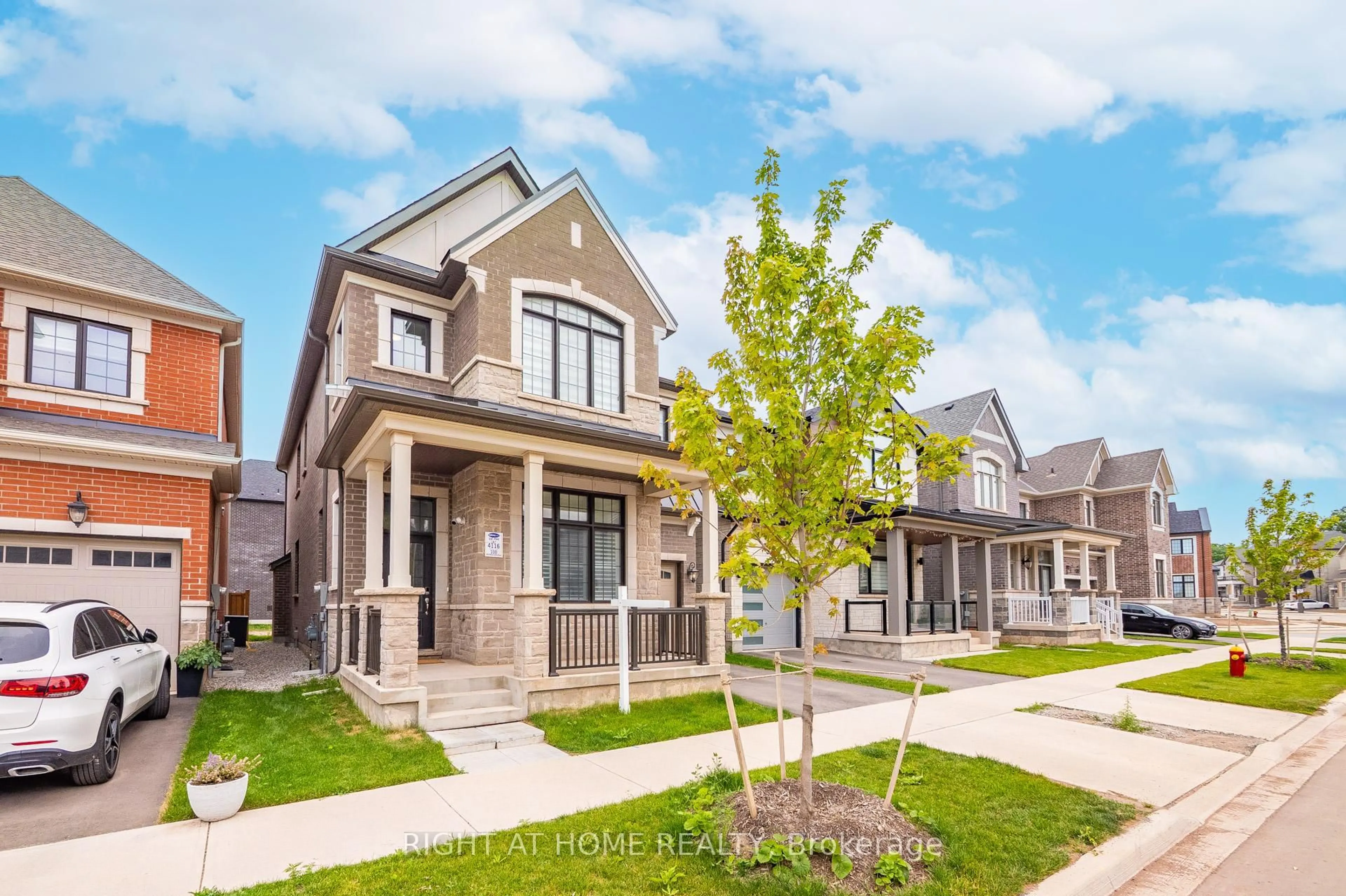 Home with brick exterior material, street for 3202 William Cutmore Blvd, Oakville Ontario L6H 7X3