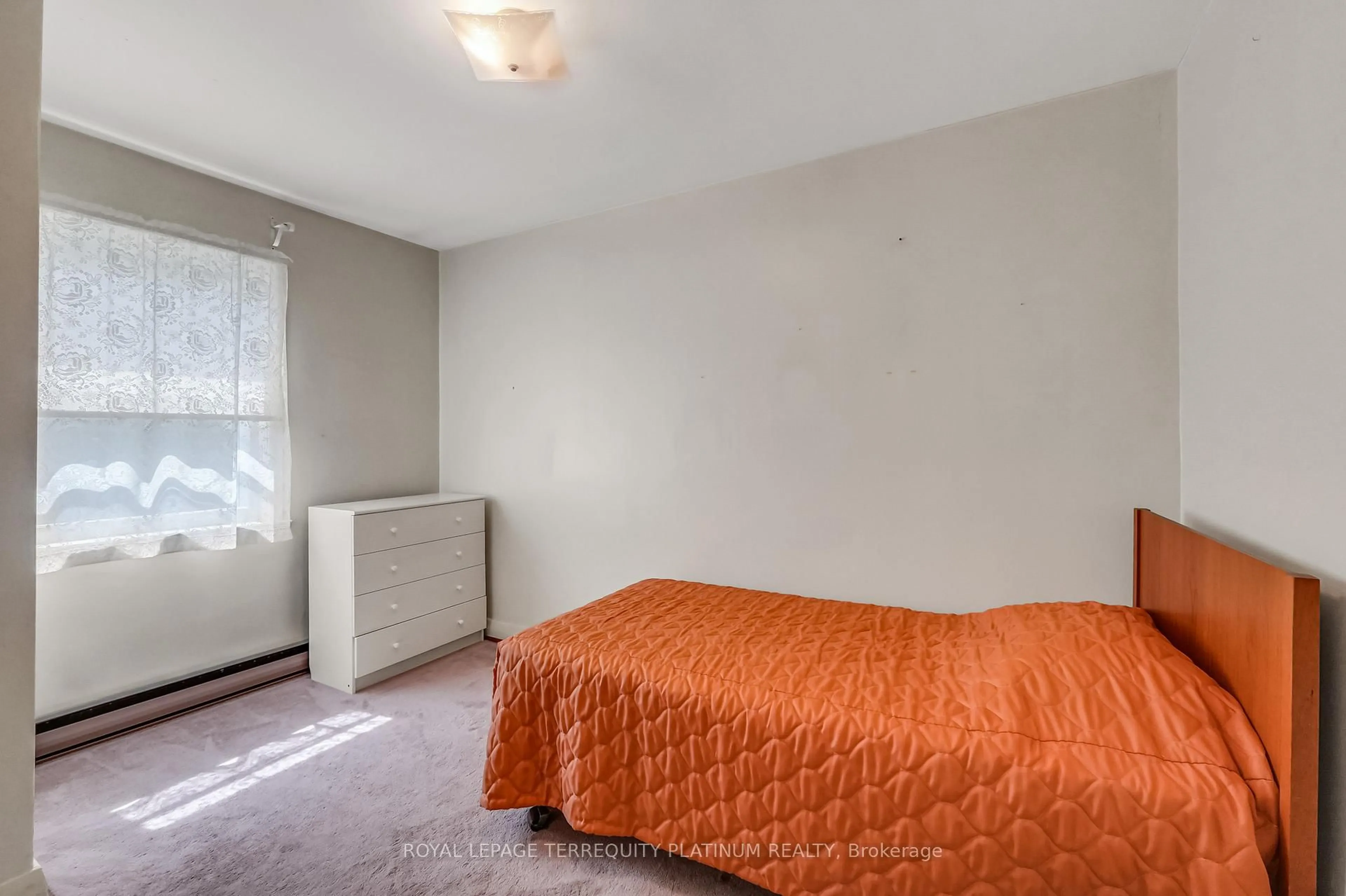 A pic of a room for 4 Sunray Cres, Toronto Ontario M3M 2C5
