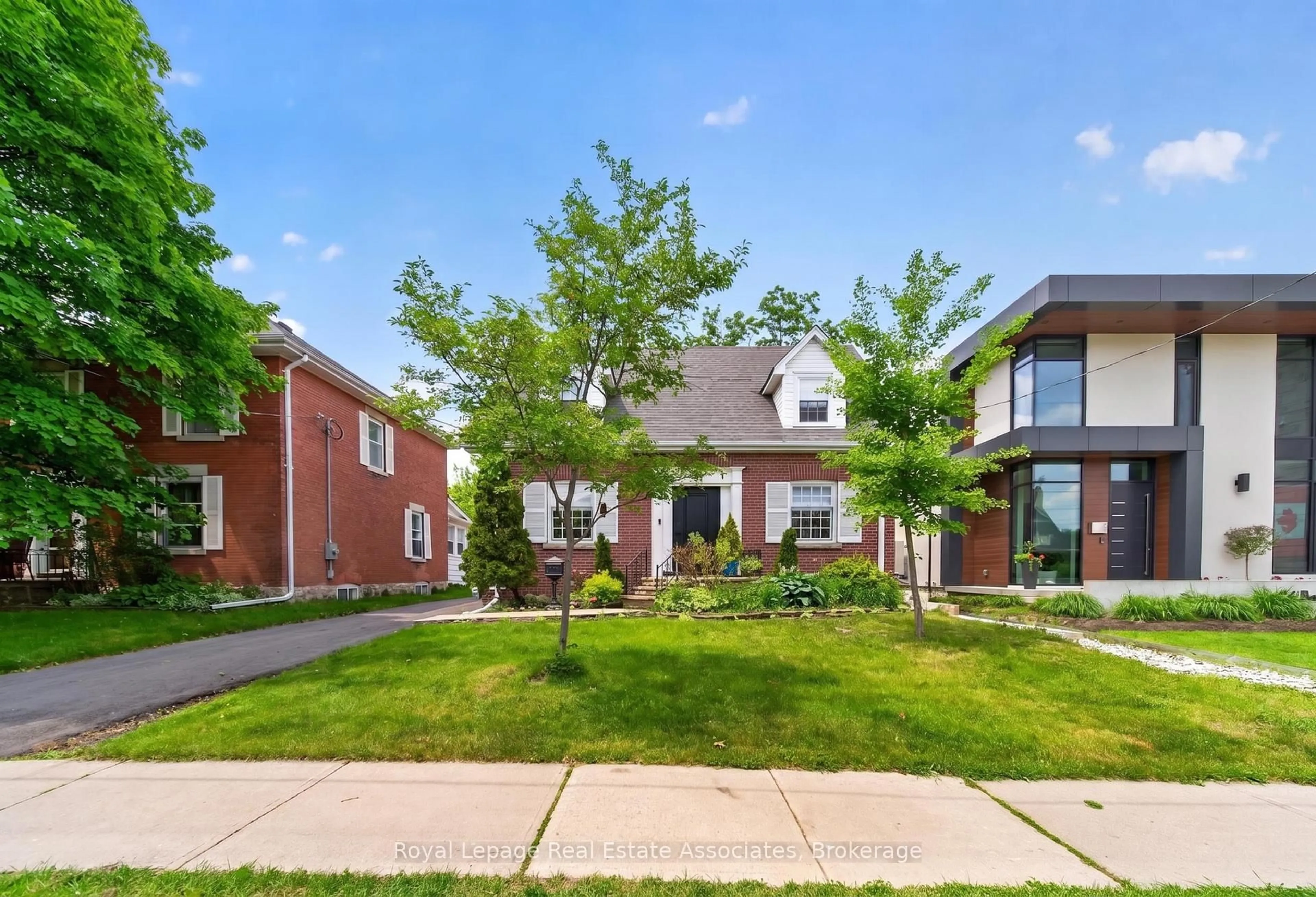 Home with brick exterior material, street for 24 Peel Ave, Brampton Ontario L6W 1X2