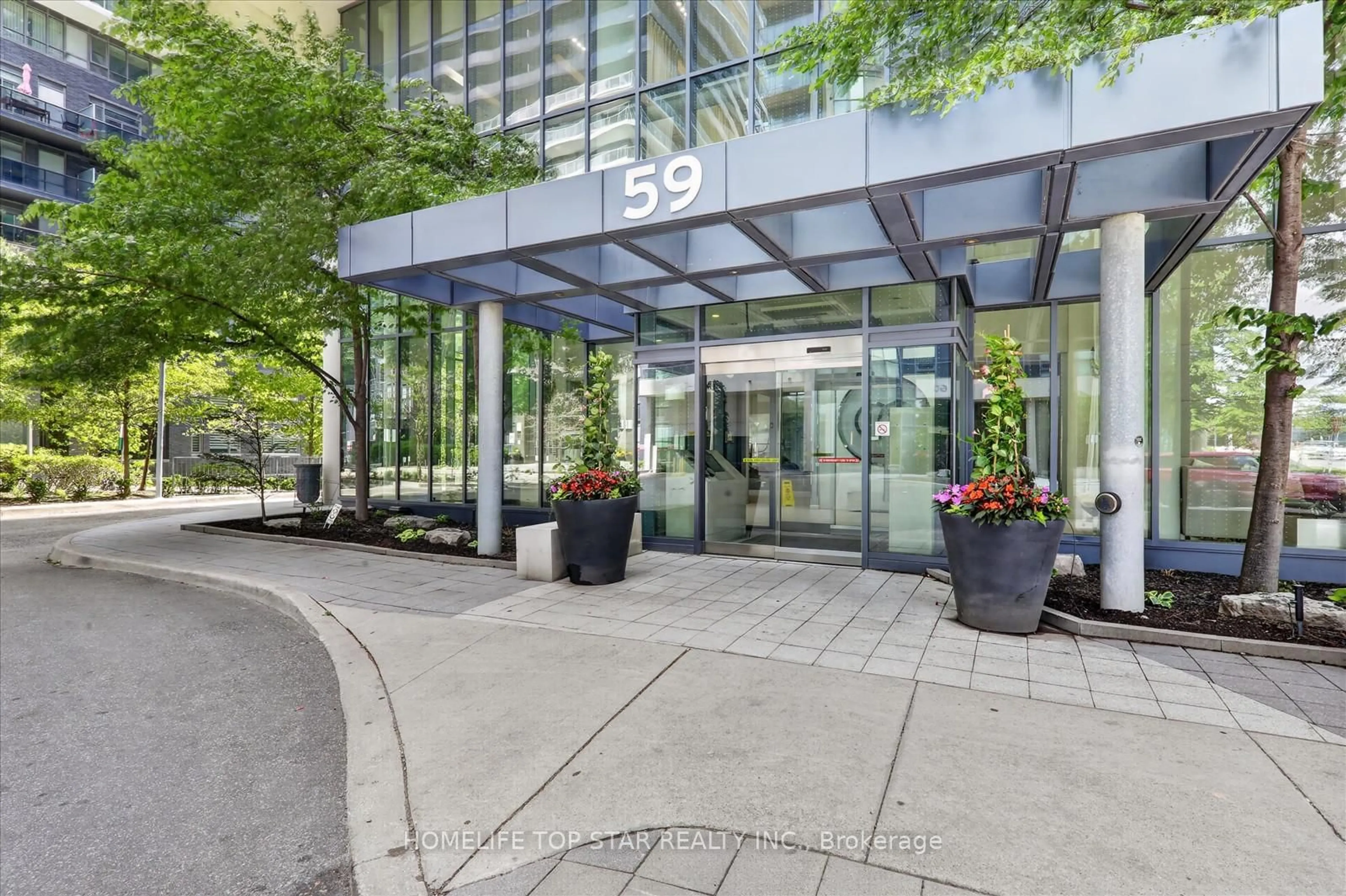 Indoor foyer for 59 Annie Craig Dr #2208, Toronto Ontario M8V 0C4