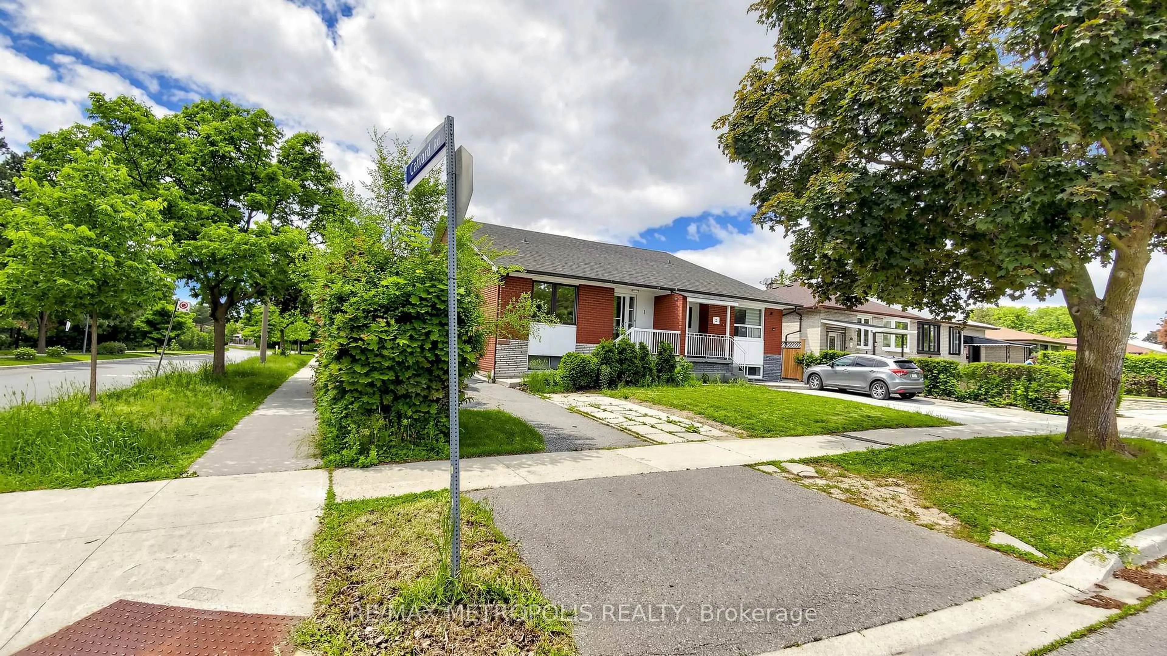 Unknown for 1 Council Cres, Toronto Ontario M3J 1J5