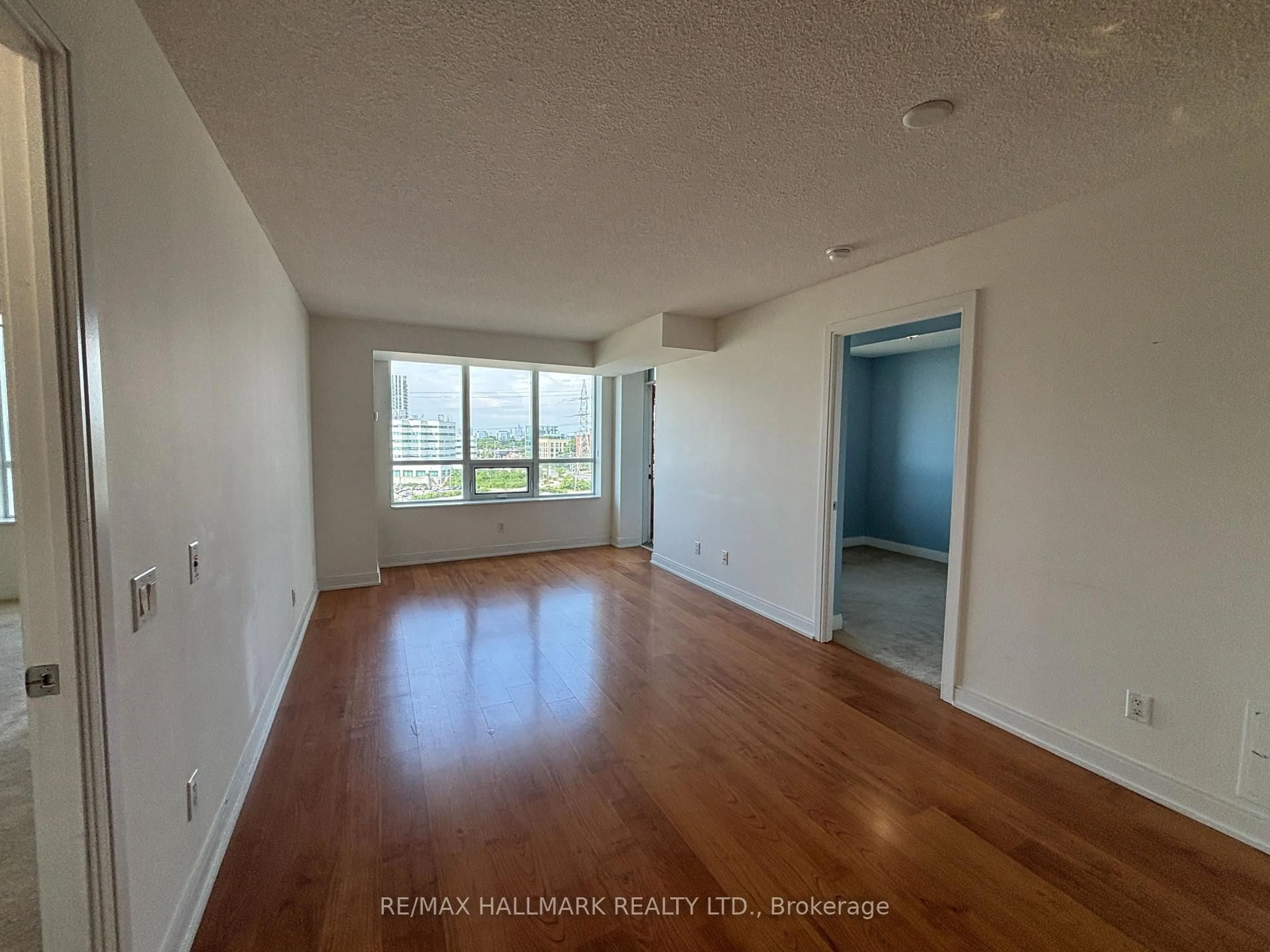 A pic of a room for 35 Viking Lane #839, Toronto Ontario M9B 0A2