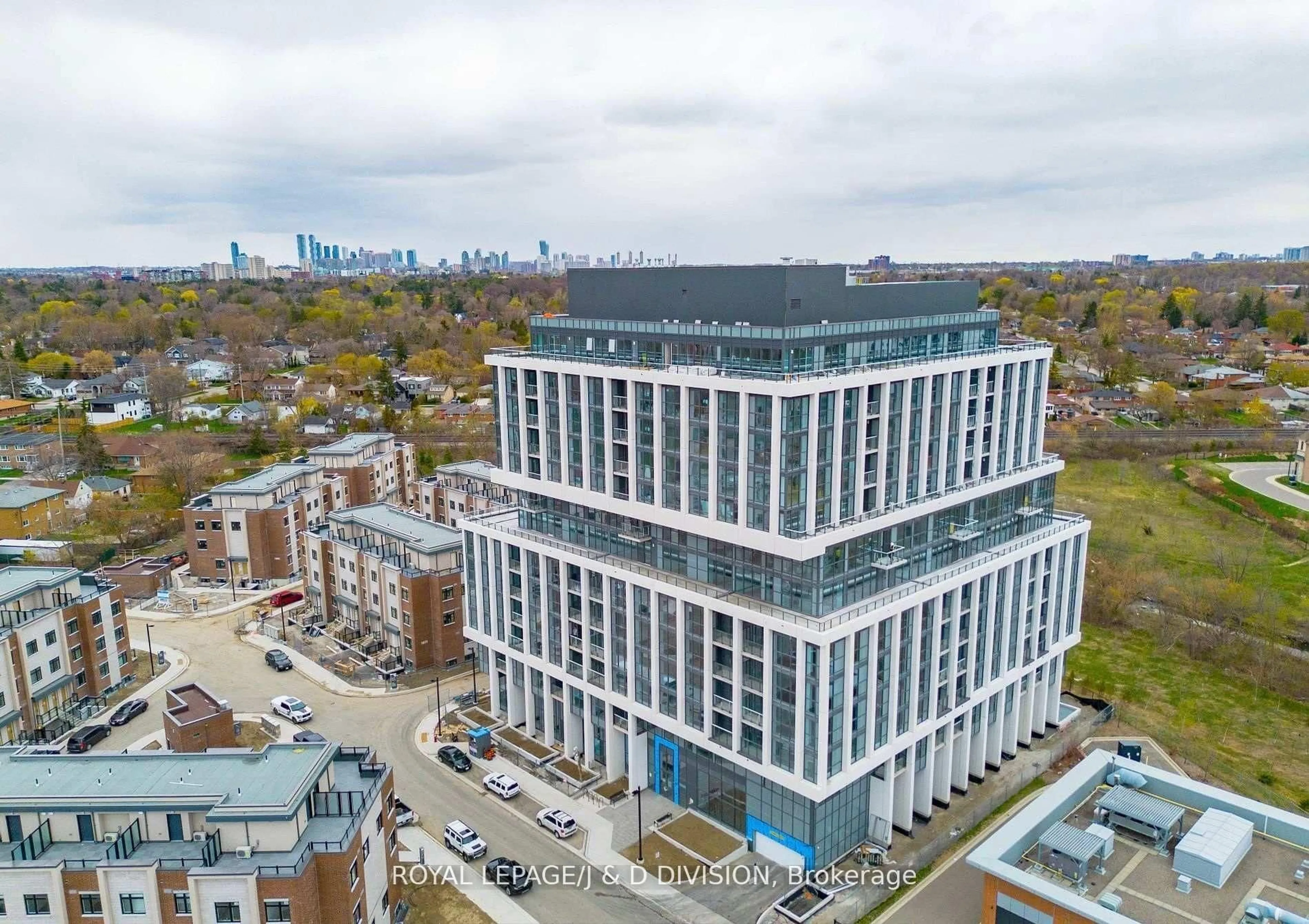 A pic from outside/outdoor area/front of a property/back of a property/a pic from drone, city buildings view from balcony for 1063 Douglas McCurdy Common #903, Mississauga Ontario L5G 0C5
