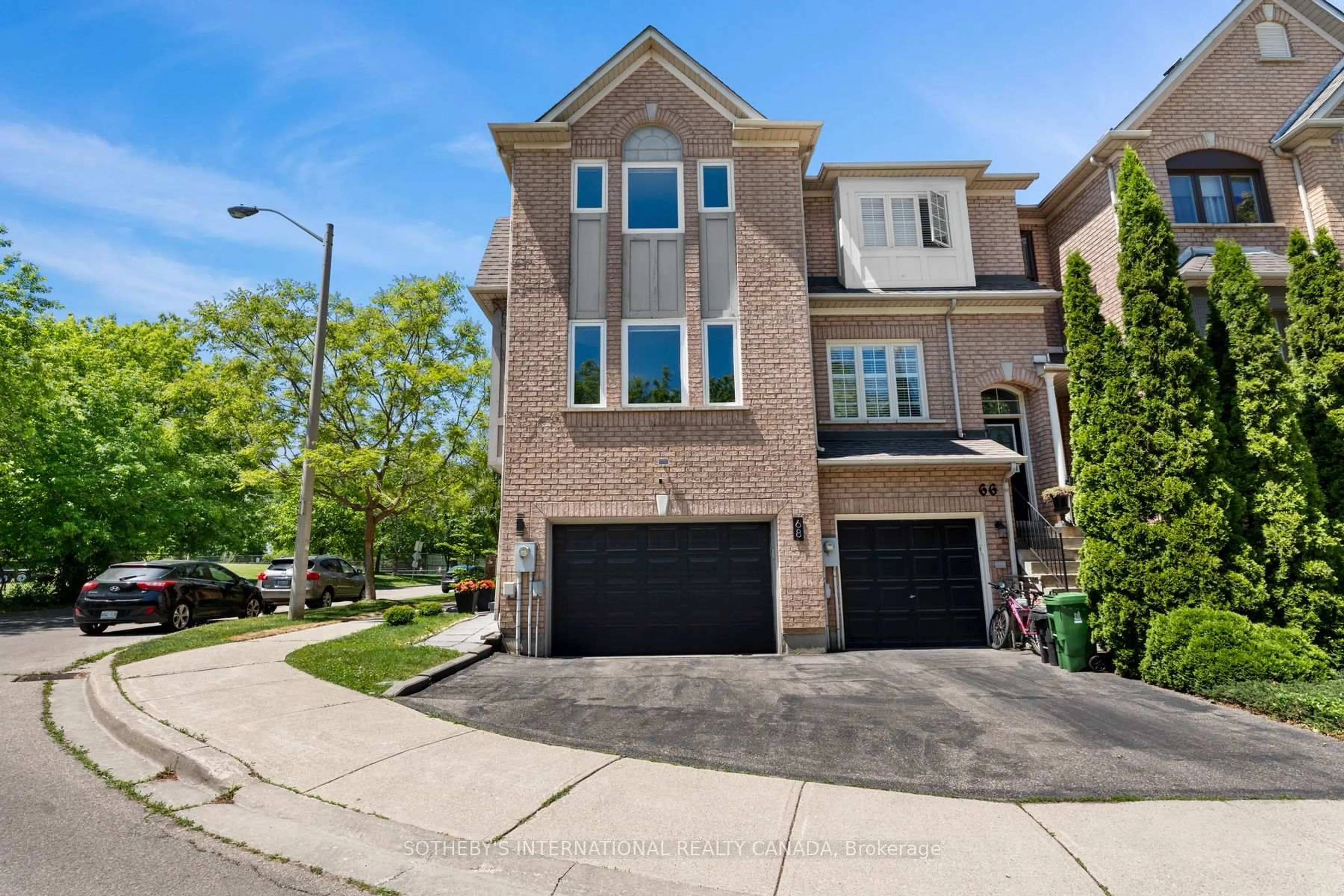 Home with brick exterior material, street for 68 Harbourview Cres, Toronto Ontario M8V 4B1